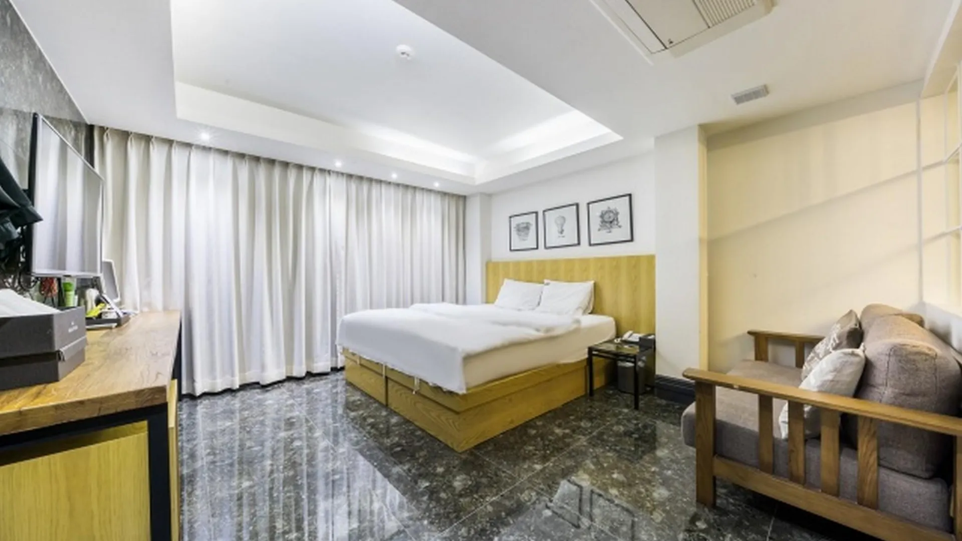 서울 논현 왈츠 3성급 호텔 스위트룸