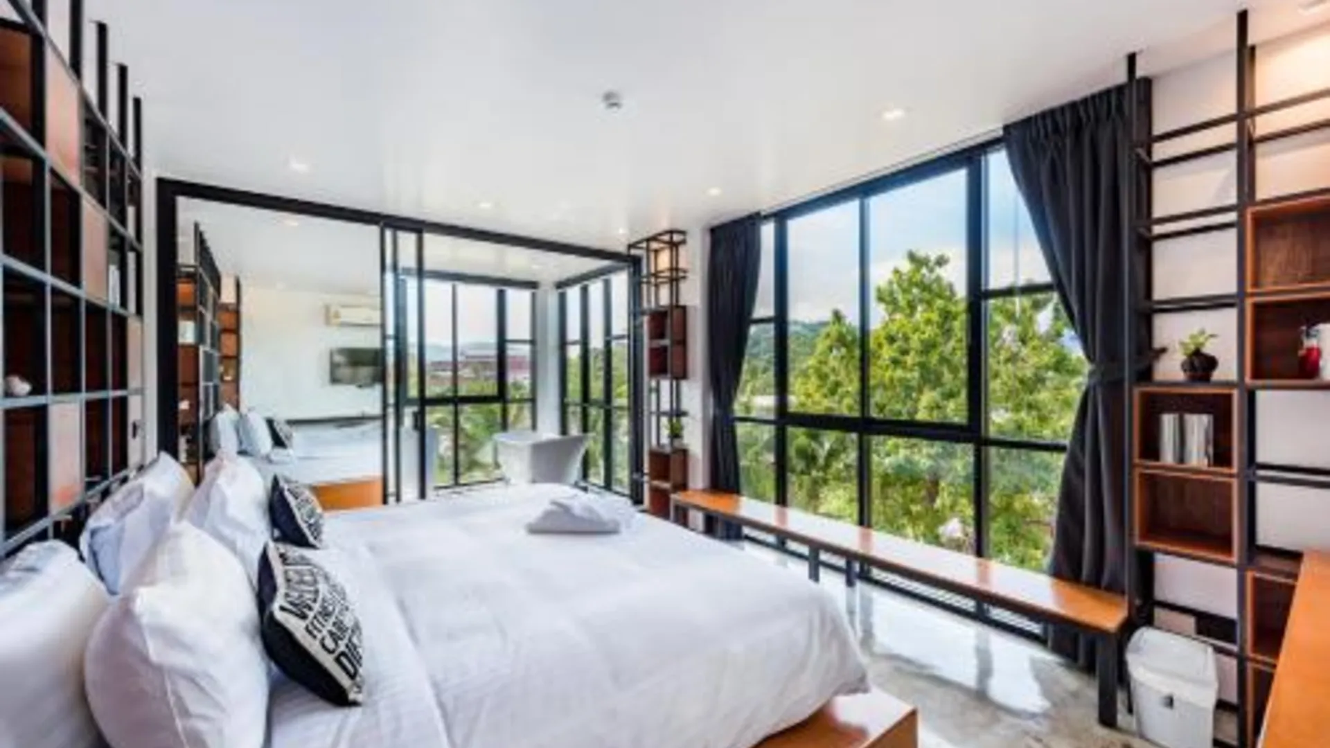 푸켓 북 어 베드 포스텔 3성급 호텔 스위트룸