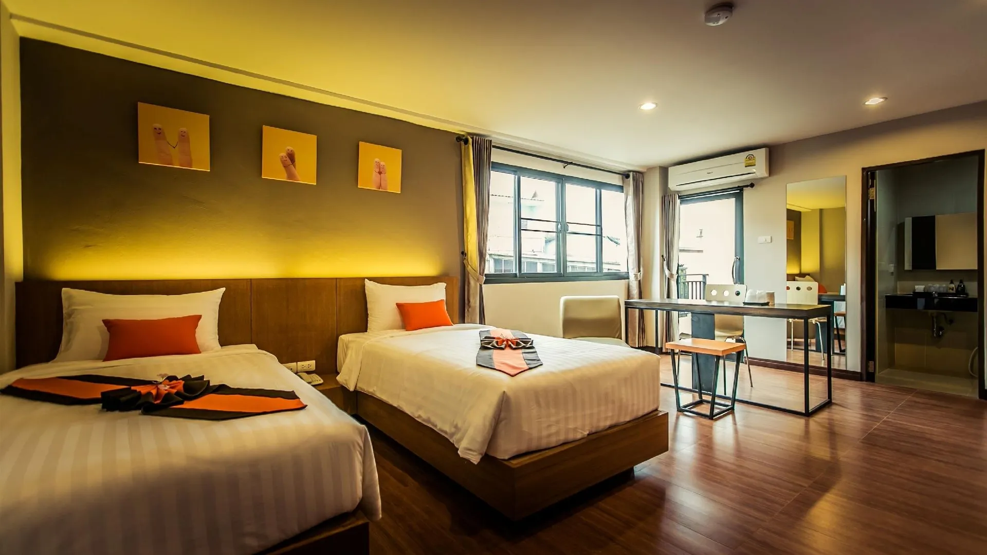 치앙라이 디 허그 호텔 앤 레지던스 4성급 호텔 스위트룸