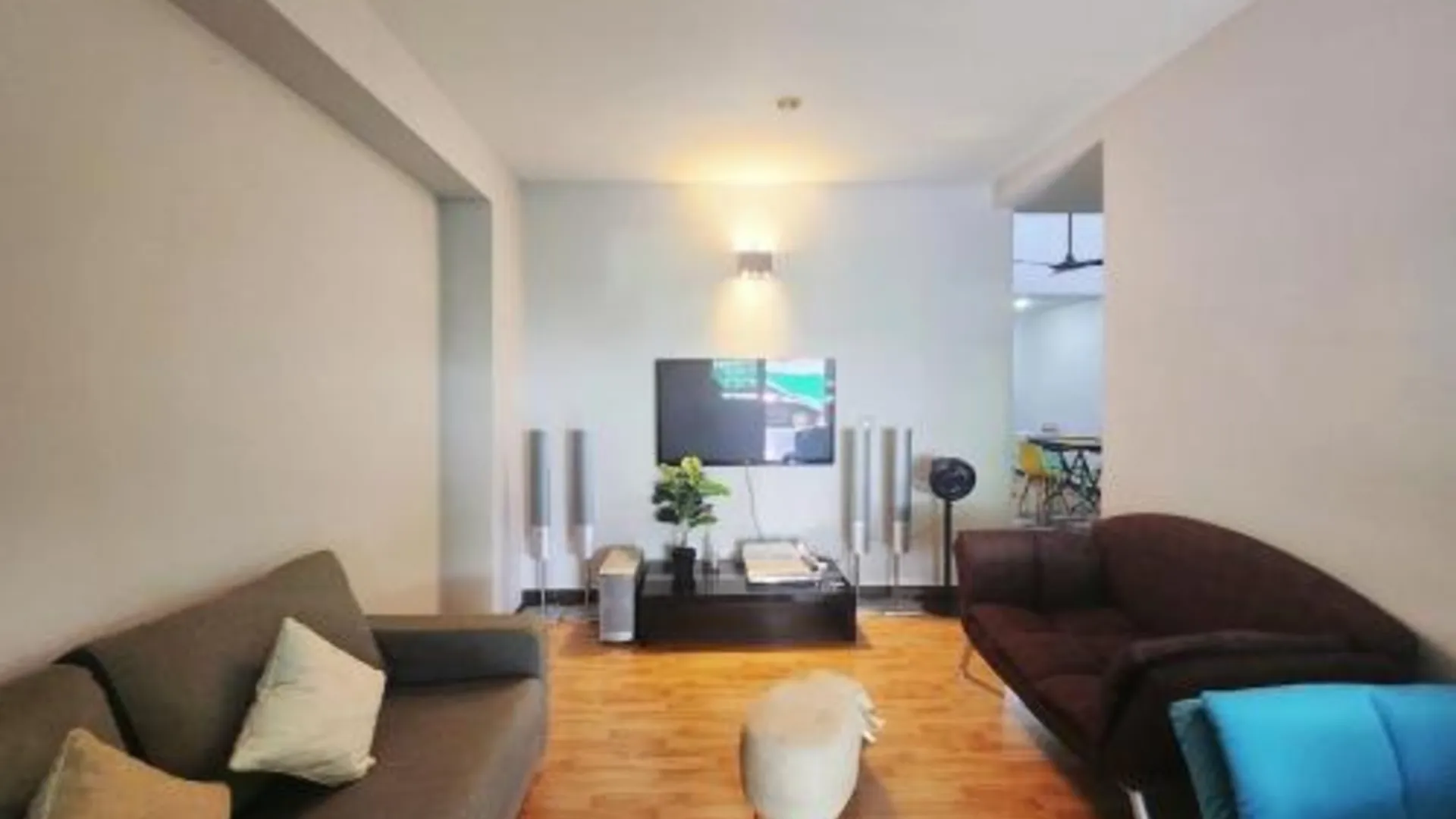 이포 타만 반다라야의 프라이빗 하우스 (248m², 침실 5개, 프라이빗 욕실 5개) 3성급 게스트하우스 외관