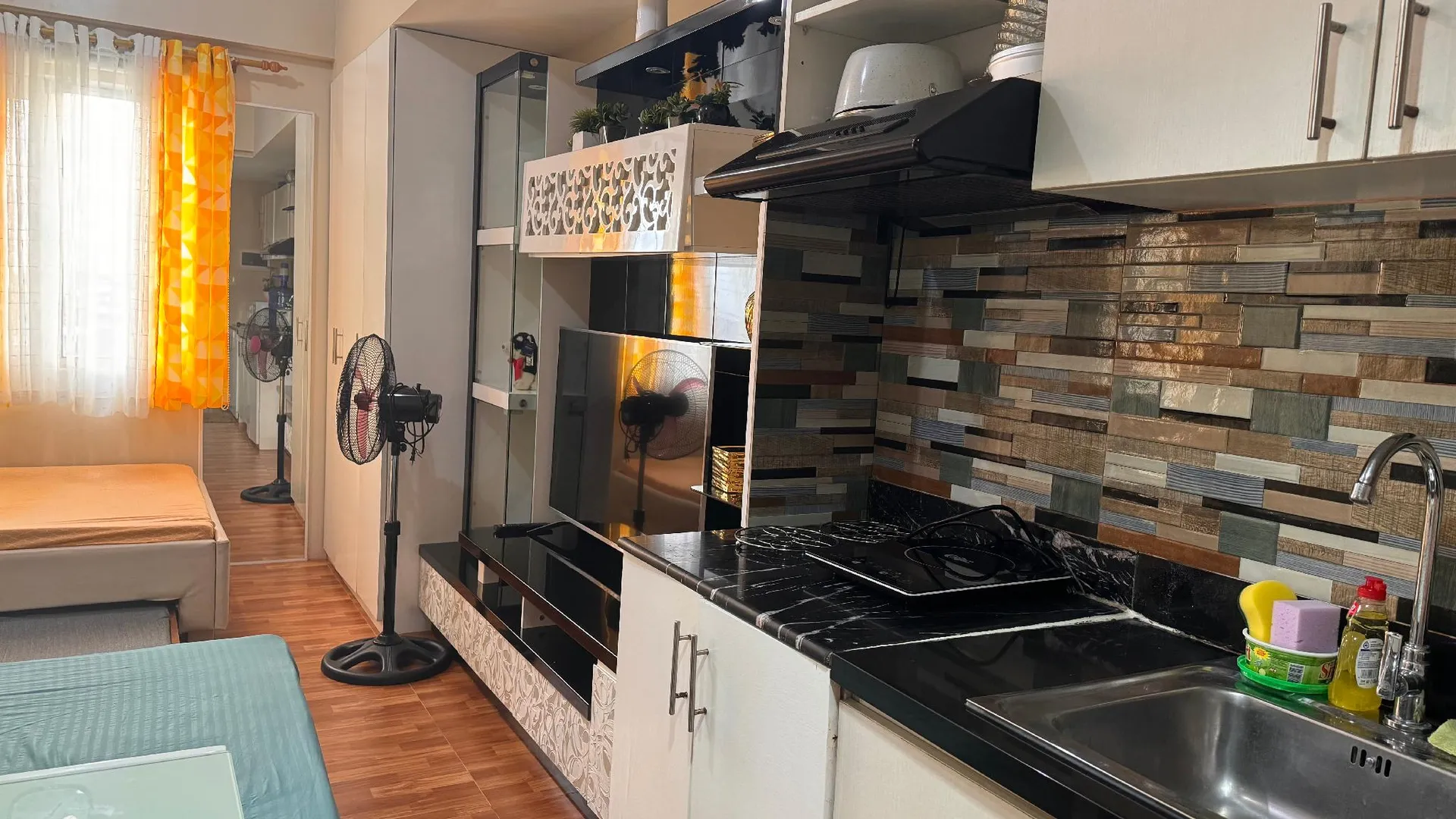 세부 북 개간 지역의 스튜디오 아파트먼트 (22m², 프라이빗 욕실 1개) 2성급 싱글룸 외관