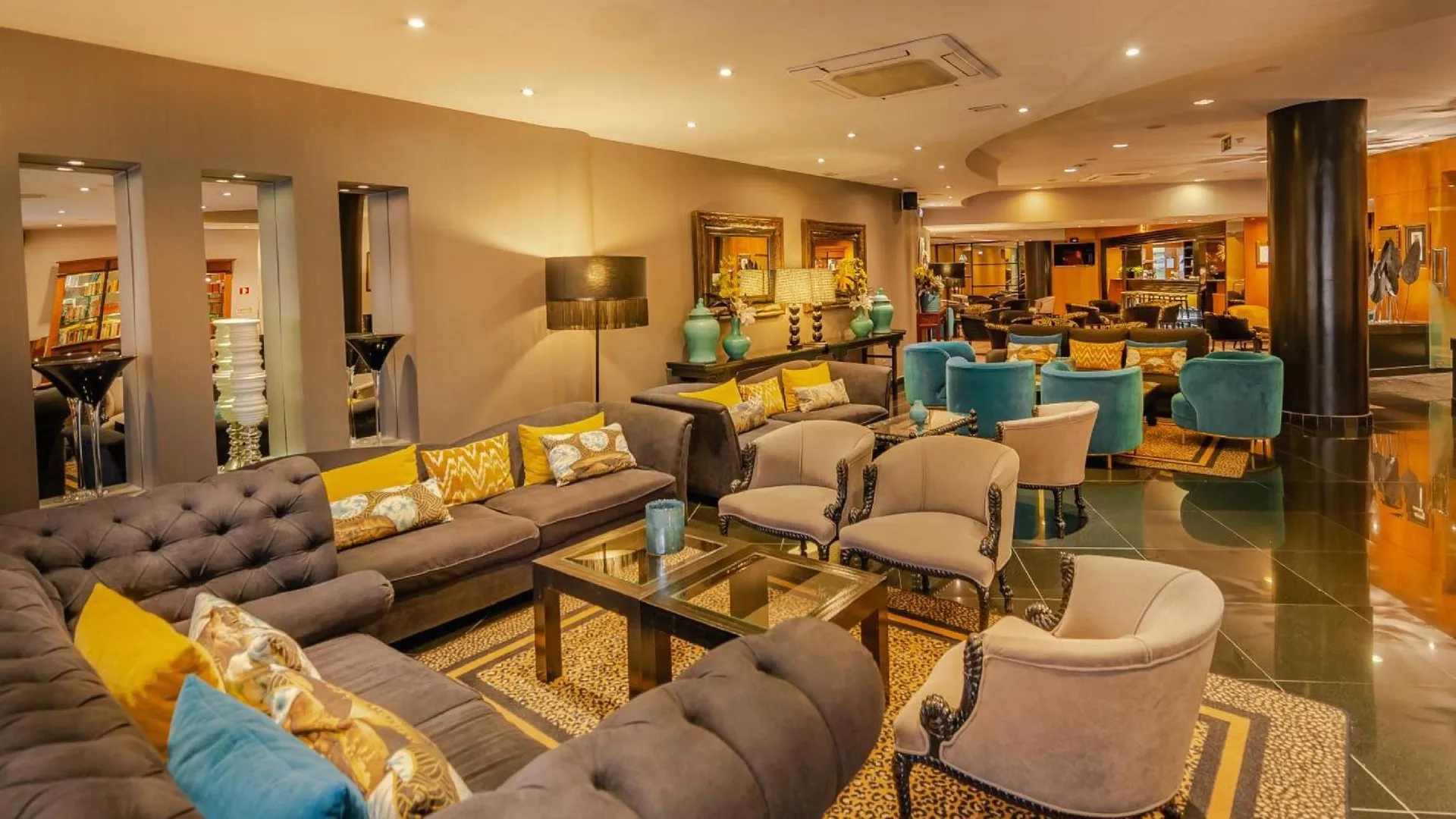 리스본 호텔 문디알 4성급 호텔 수영장