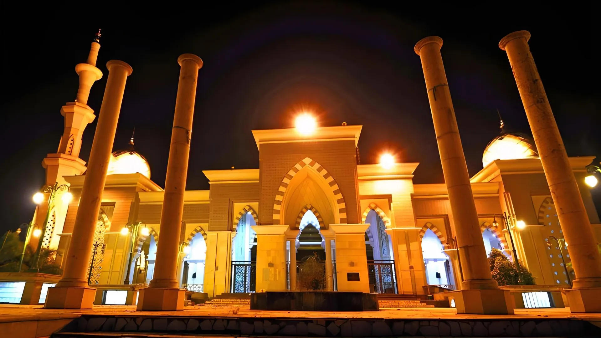 마카사르 Lopi Hotel 3성급 호텔 전망