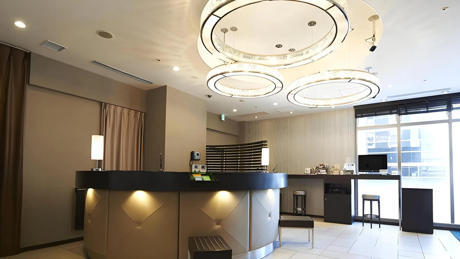 도쿄 / 동경 소테추 프레사 인 신바시 히비야구치 3성급 호텔 객실