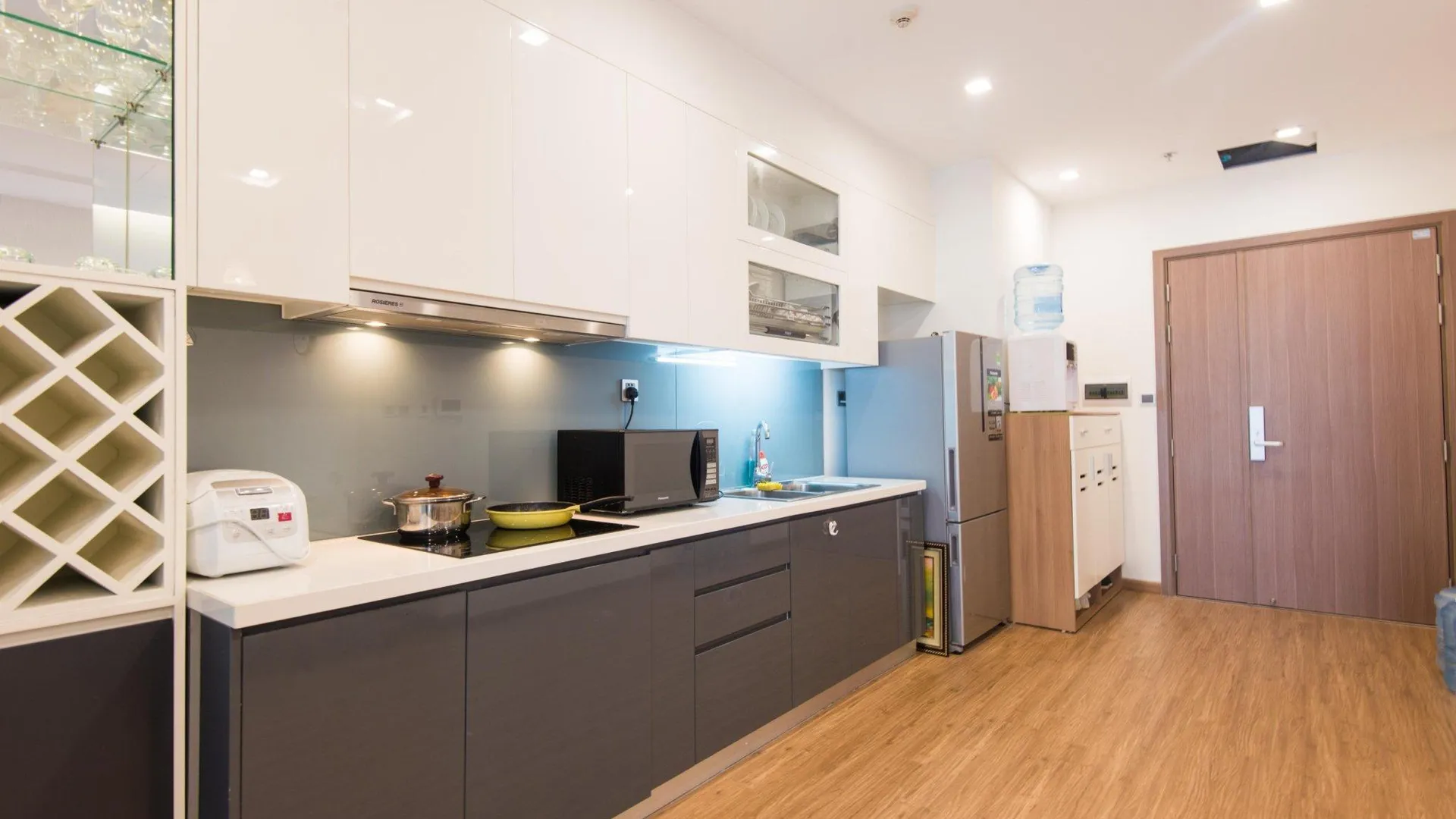 하노이 메트로폴리스 아파트먼트 5성급 호텔 레스토랑