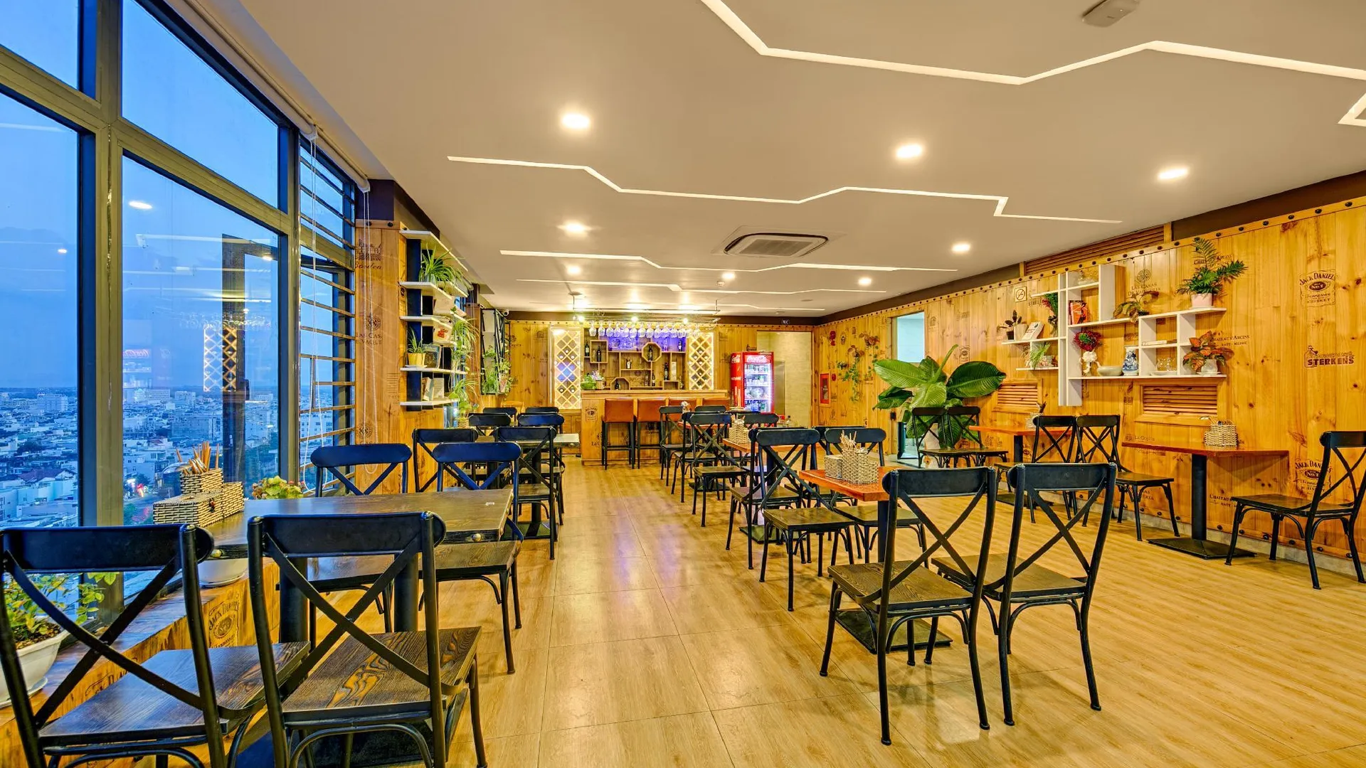 다낭 라벤더 리버사이드 호텔 4성급 호텔 전망