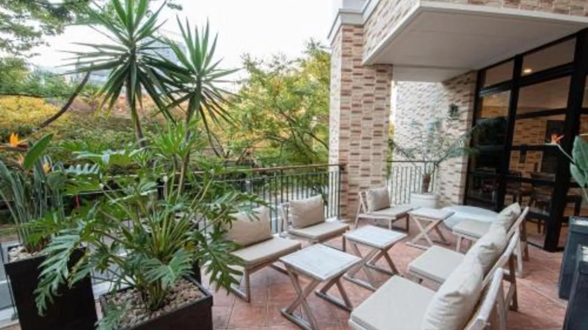 후쿠오카 존크 호텔 하카타 (ZONK HOTEL Hakata) 4성급 호텔 수영장