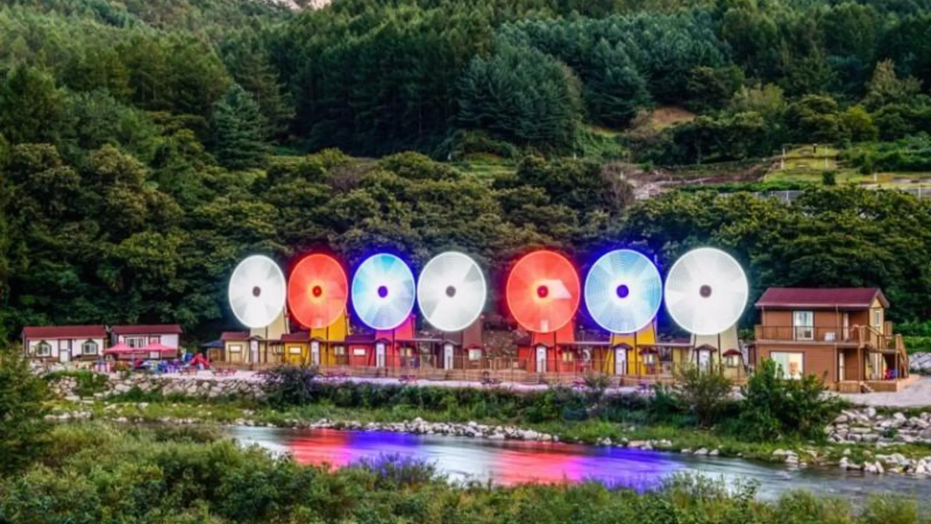 거창 거창 풍차마을펜션 2성급 게스트하우스 외관