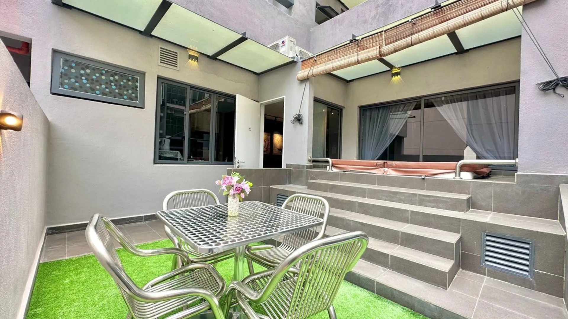 말라카 멜라카 라야의 프라이빗 하우스 (80m², 침실 1개, 프라이빗 욕실 2개) 4성급 싱글룸 전망