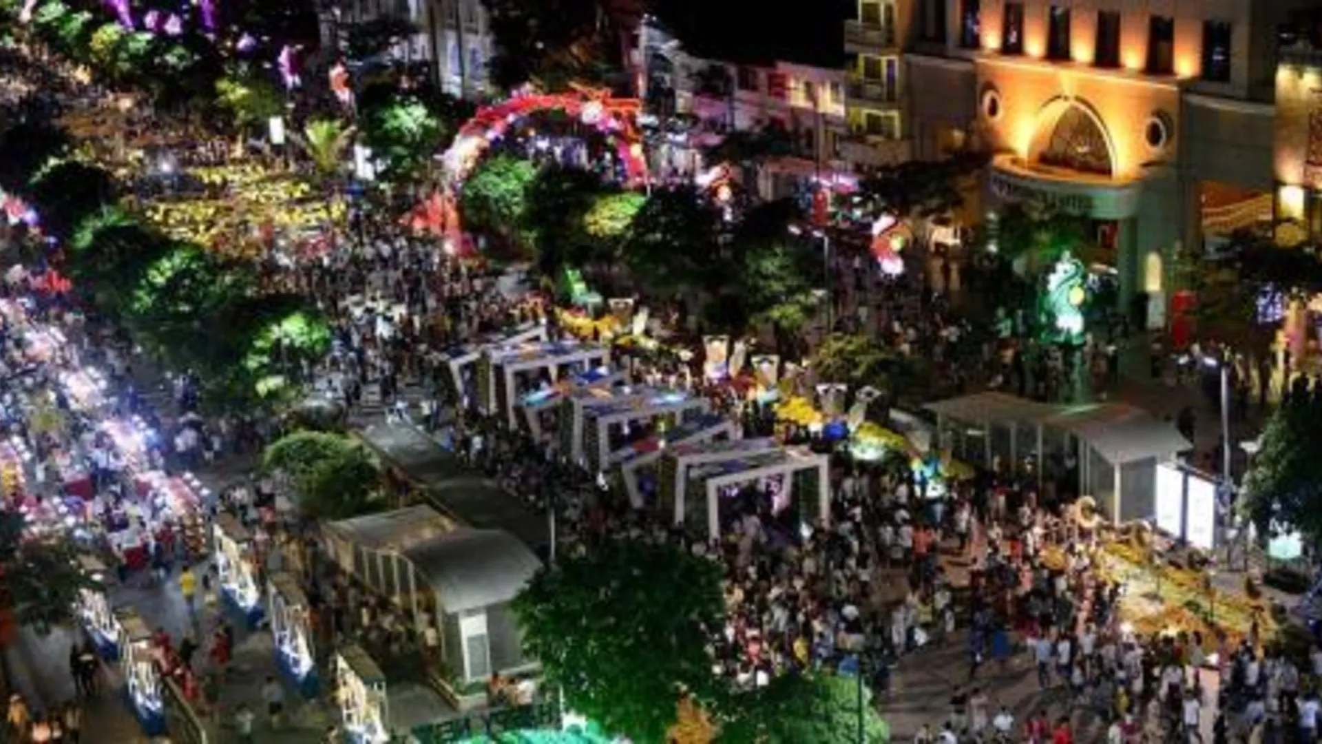 호치민 사이공 시티 센터 1성급 호텔 수영장