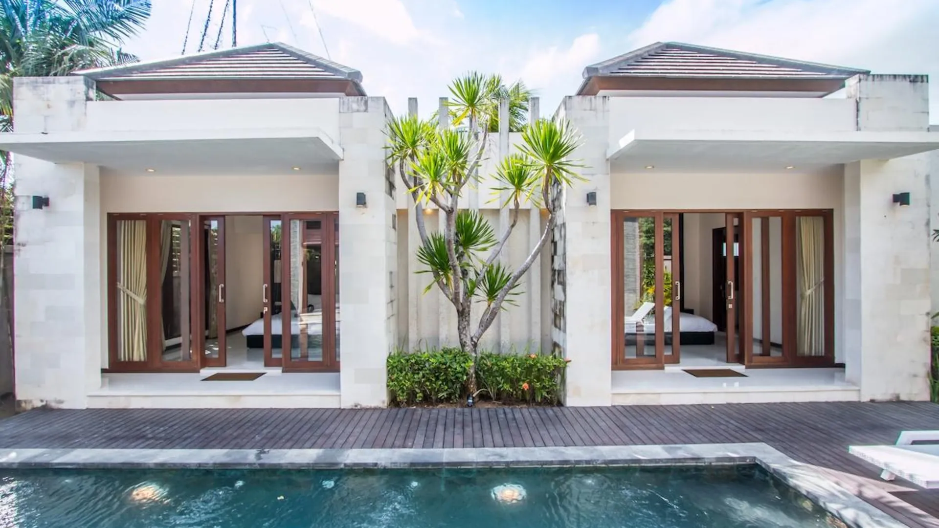 발리 짱구의 빌라 (m², 침실 2개, 프라이빗 욕실 2개) 2성급 싱글룸 전망