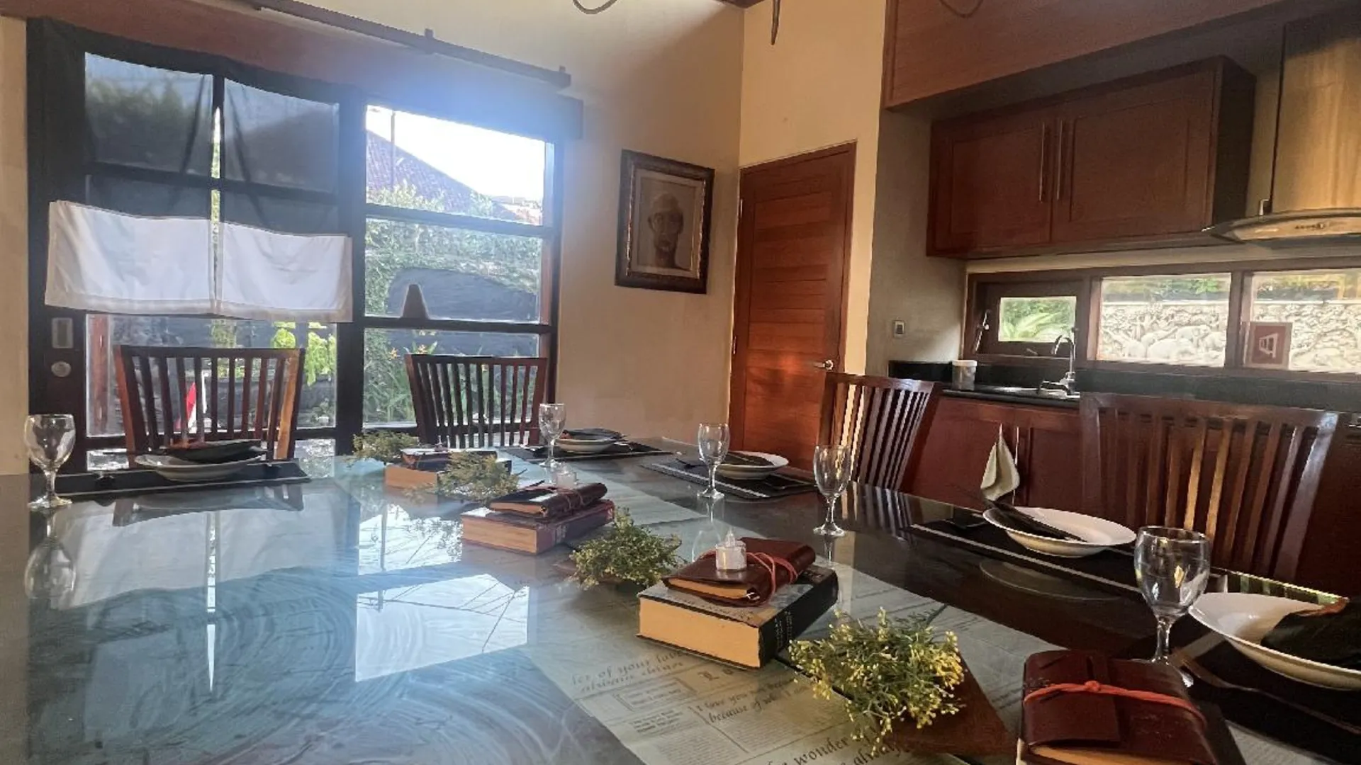 발리 스미냑의 빌라 (m², 침실 3개, 프라이빗 욕실 1개) 5성급 게스트하우스 부대시설