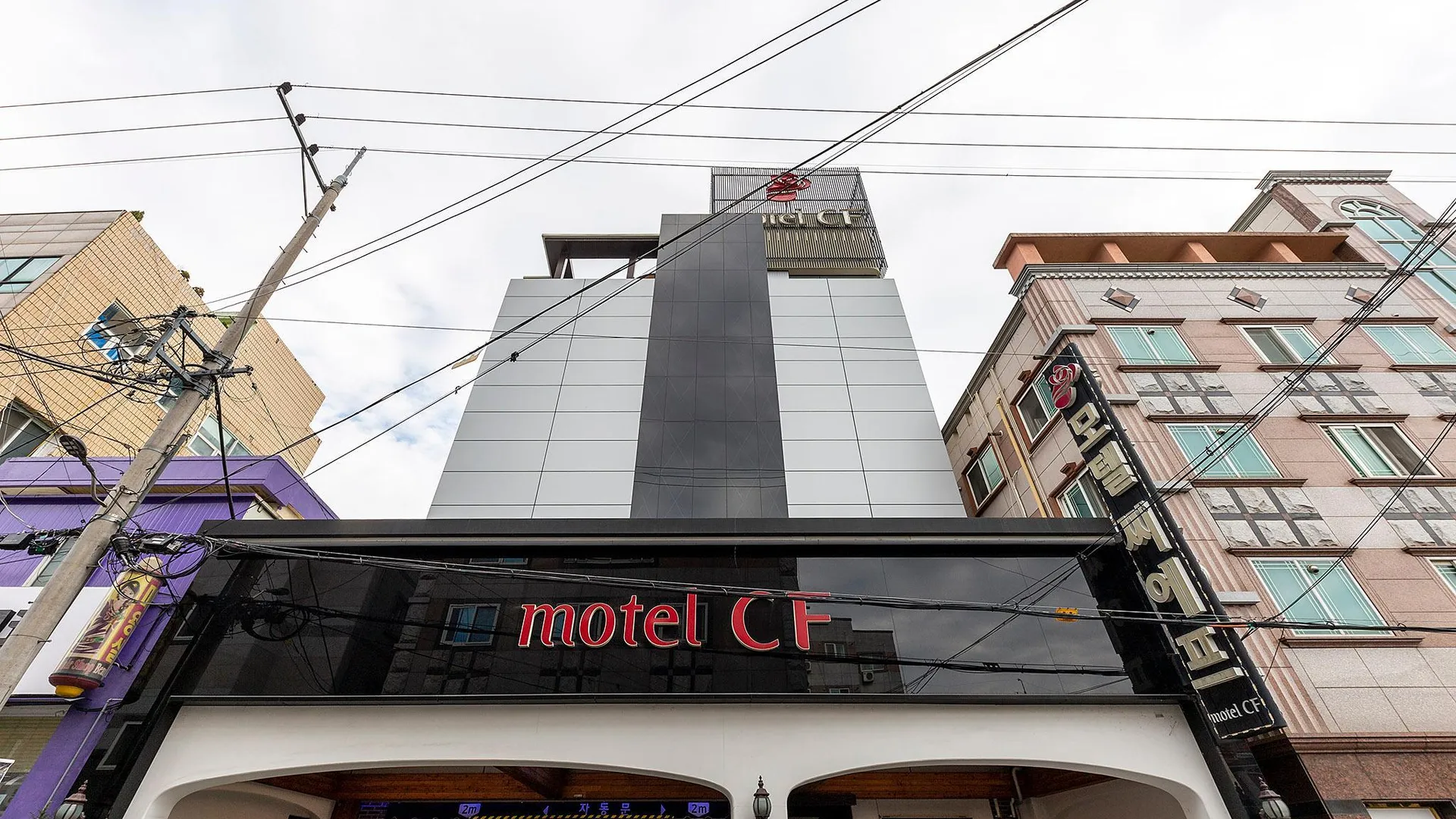 광주 광주 상무 씨에프(cf) 호텔 수영장