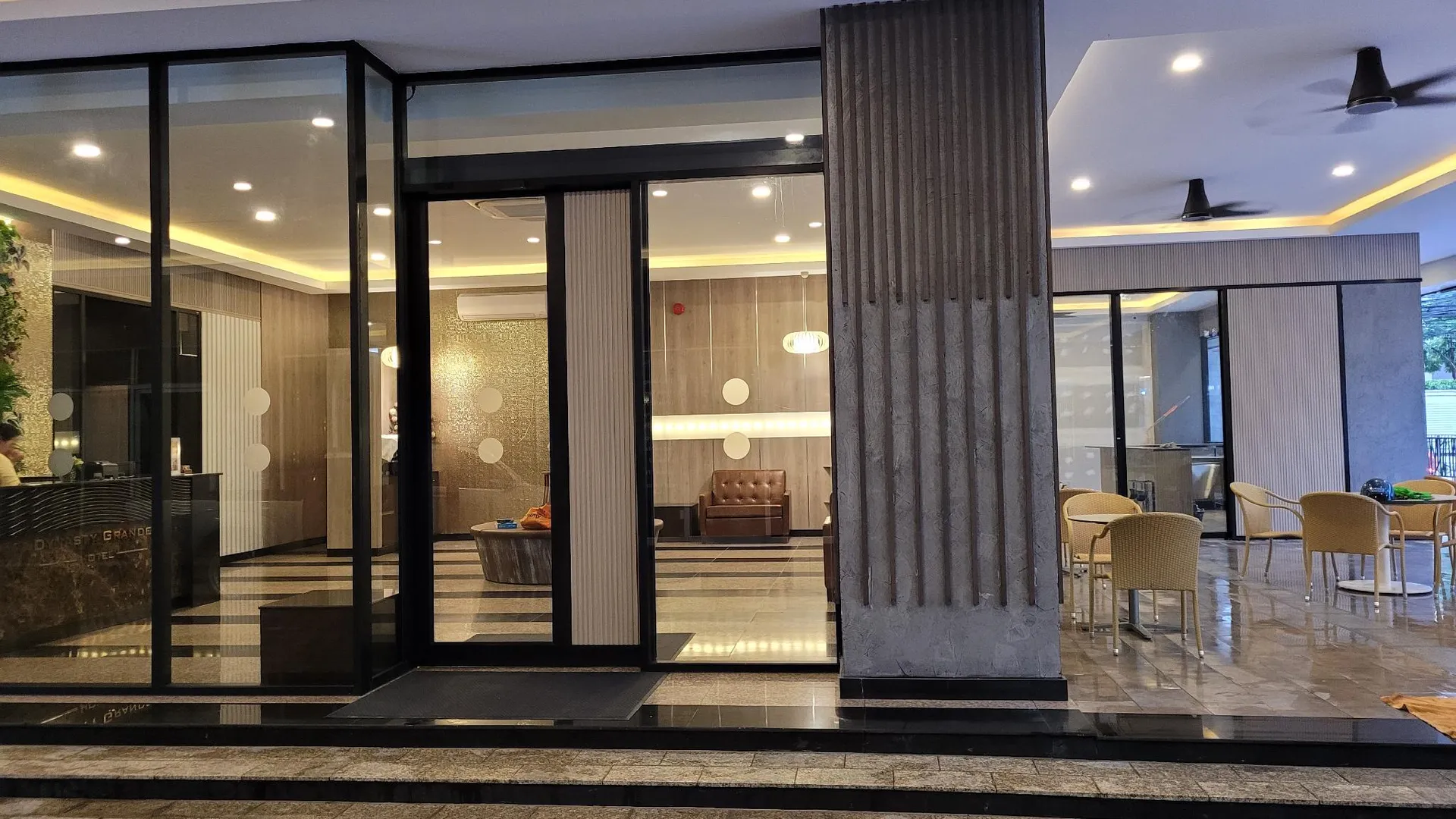 방콕 다이나스티 그랜드 호텔 4성급 호텔 수영장