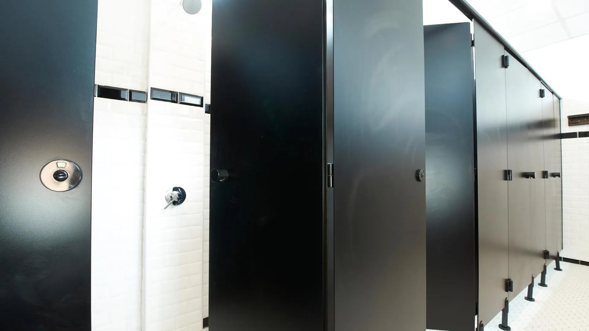 이포 켈레방의 스튜디오 프라이빗 하우스 (45m², 프라이빗 욕실 4개) 2성급 싱글룸 수영장