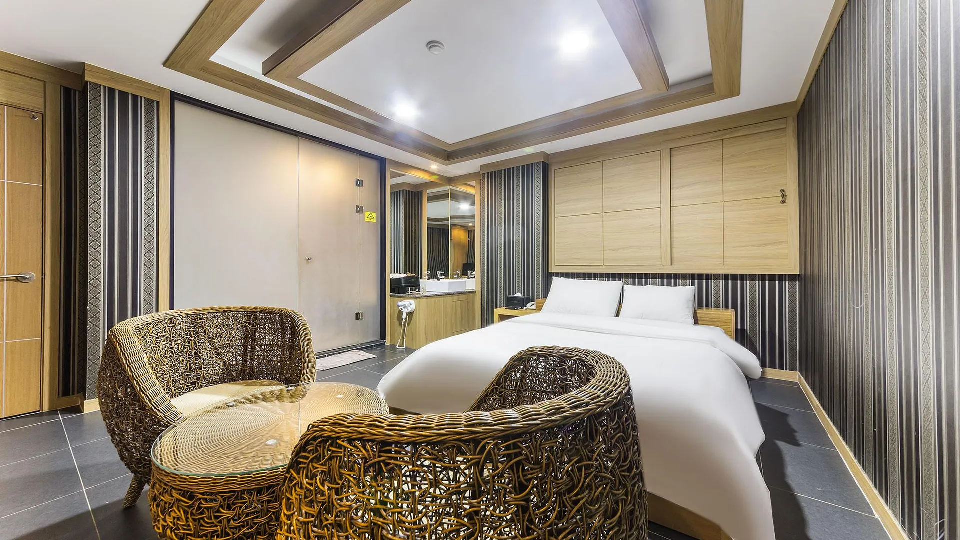 수원 수원 인계동 오르세 호텔 호텔 스위트룸