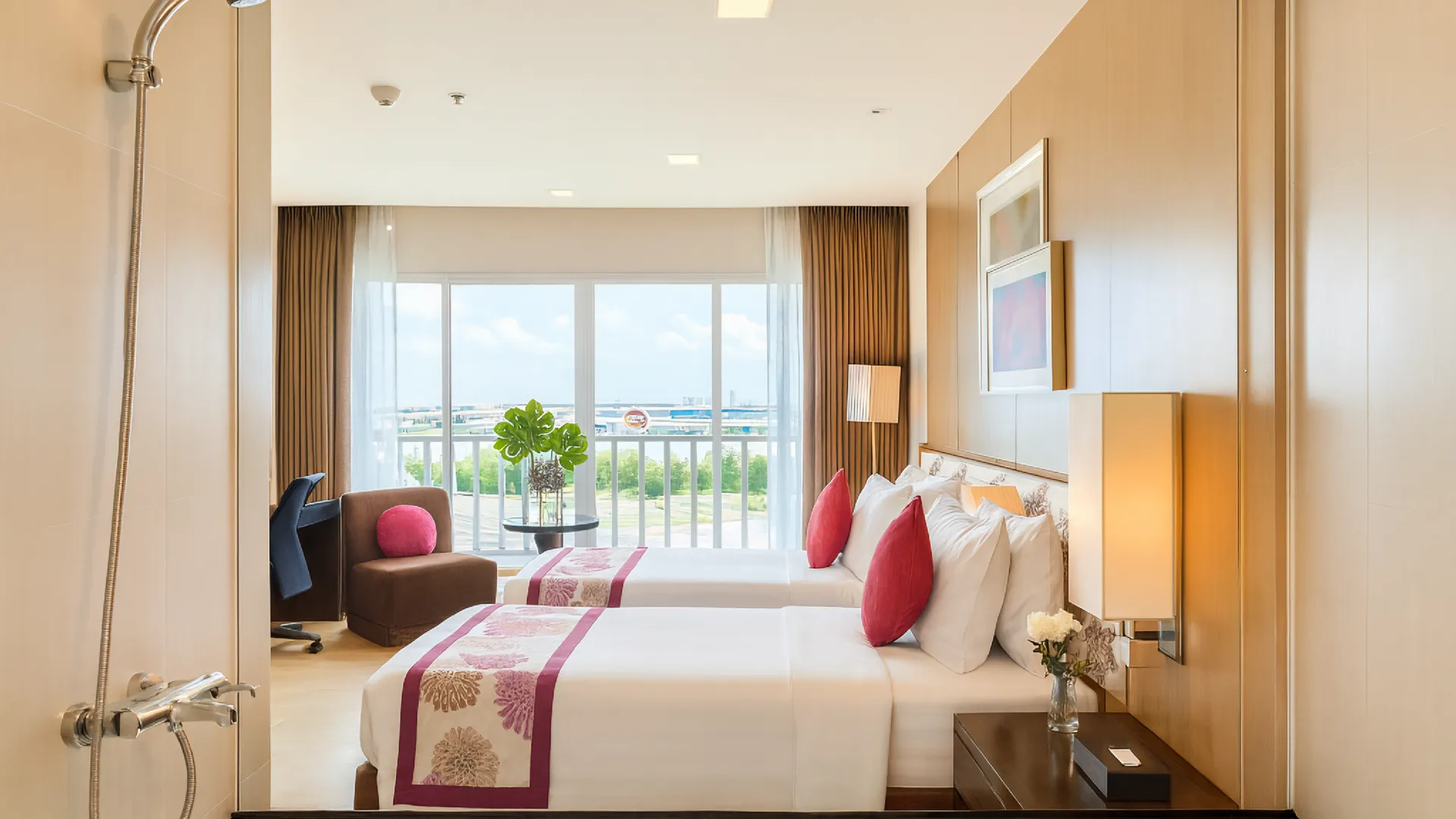 방콕 아마란스 수완나품 호텔 - 무료 수완나품 에어포트 셔틀 5성급 호텔 전망