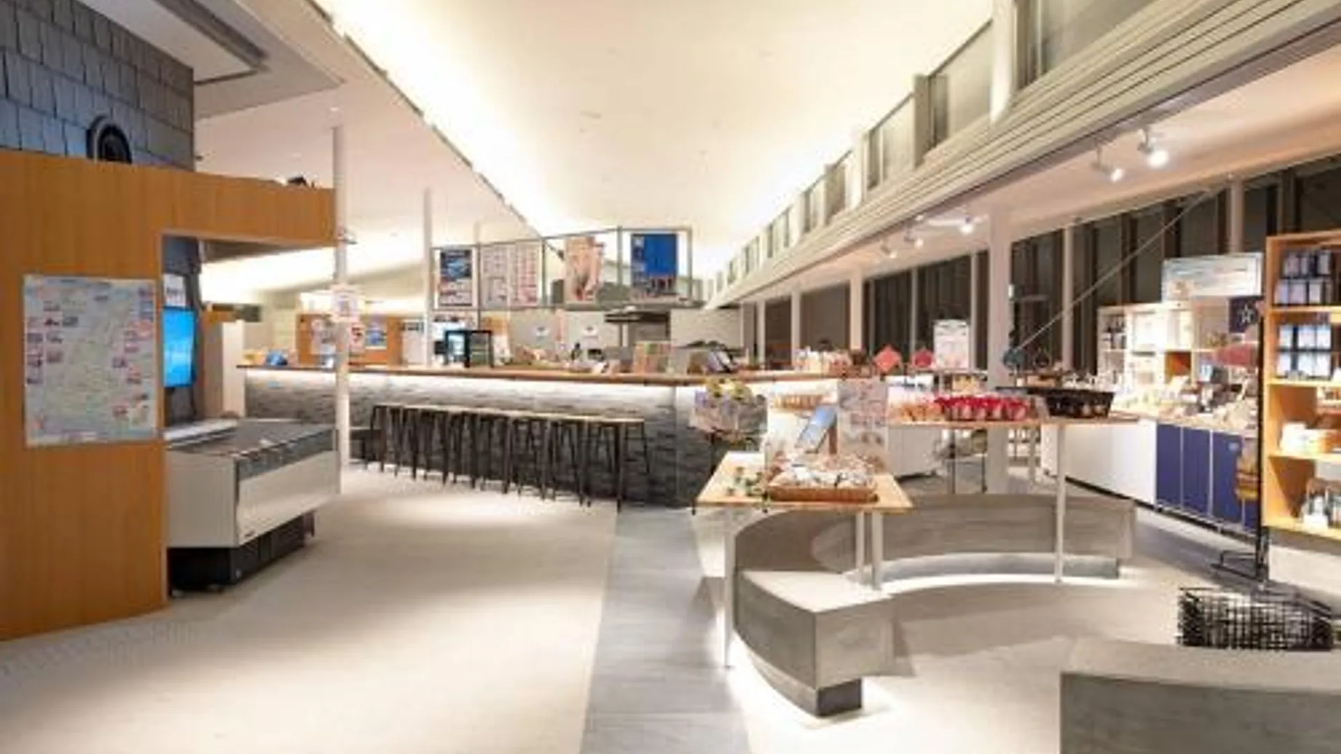 고베 Aquaignis Awaji Island TRAILER PARK 3성급 게스트하우스 외관