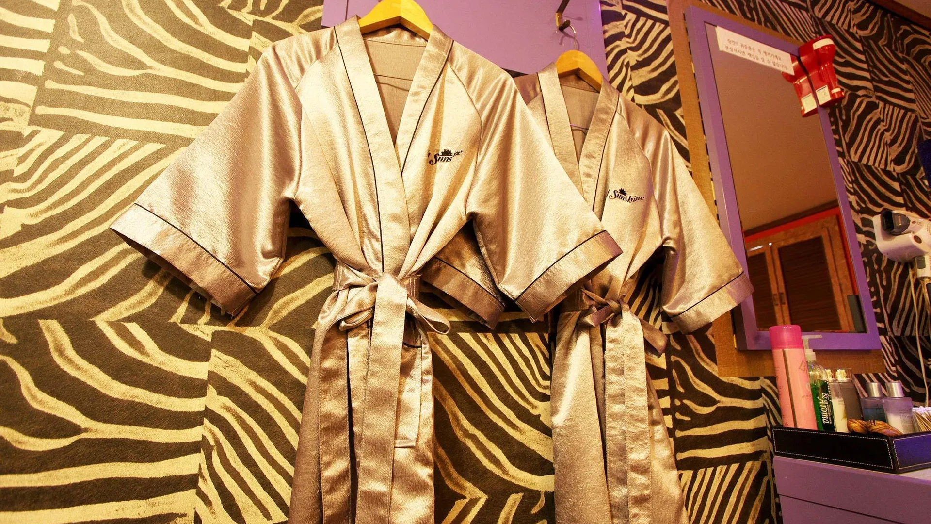 시흥 월곶 선샤인 호텔 스위트룸