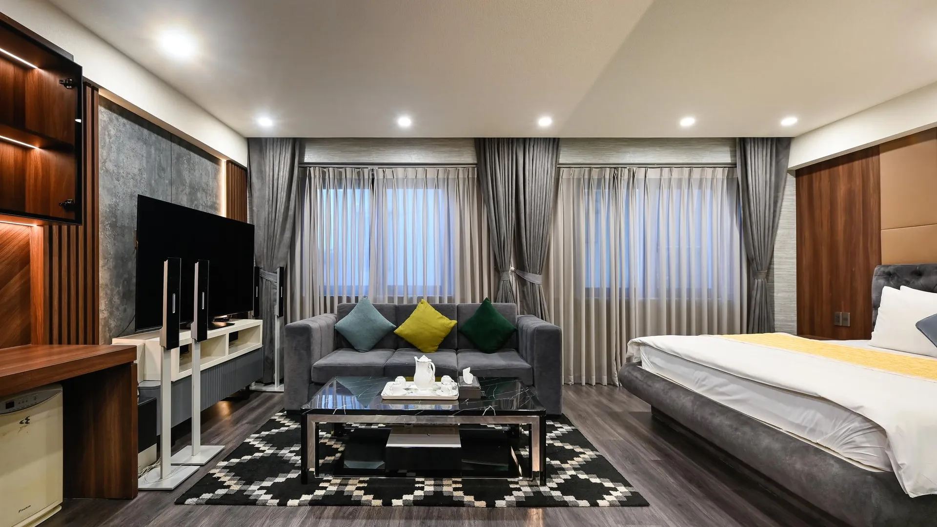 호치민 더 문 1 호텔 3성급 호텔 스위트룸