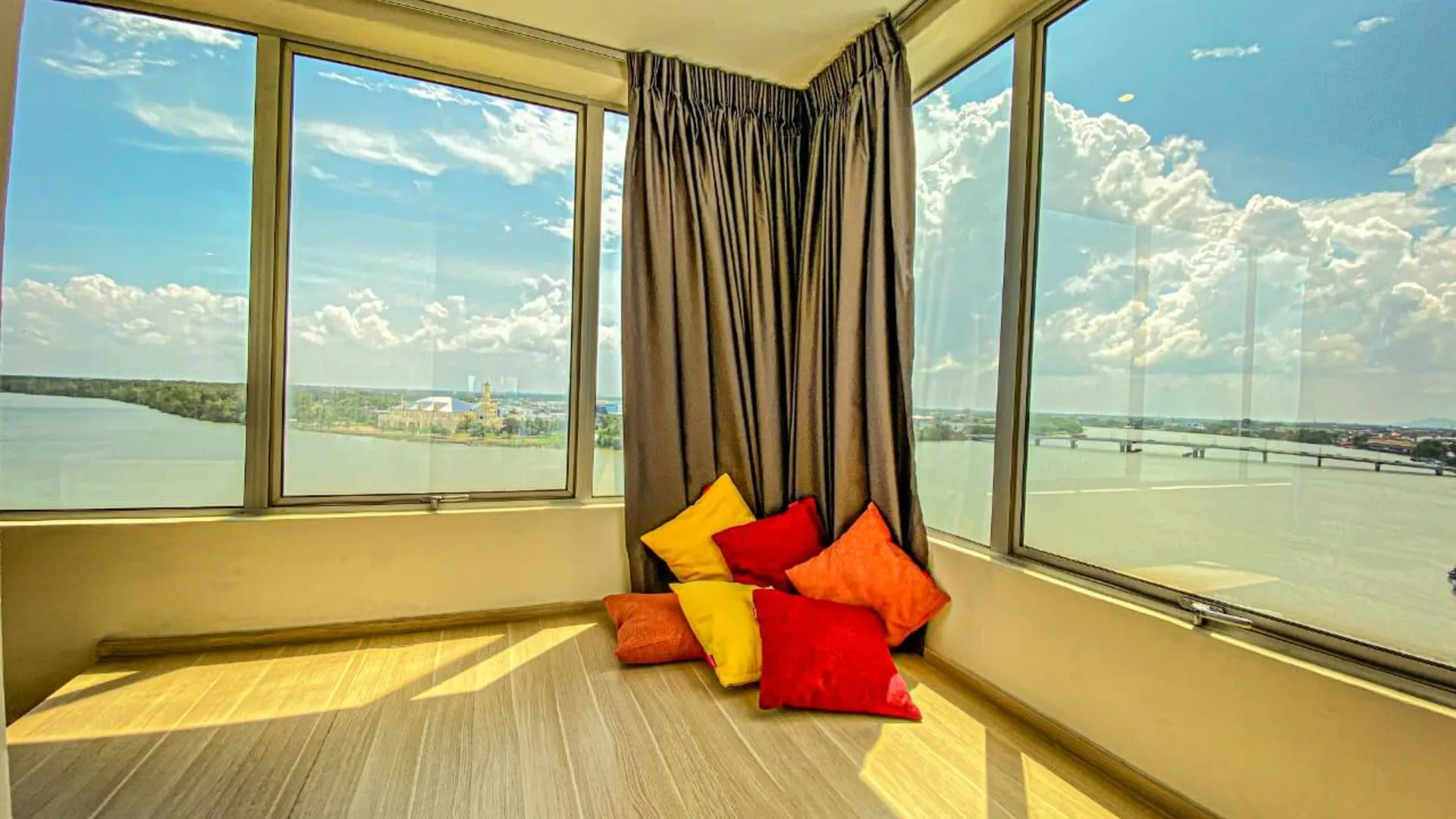 무아르 무아르 트레이더스 호텔 2성급 호텔 스위트룸