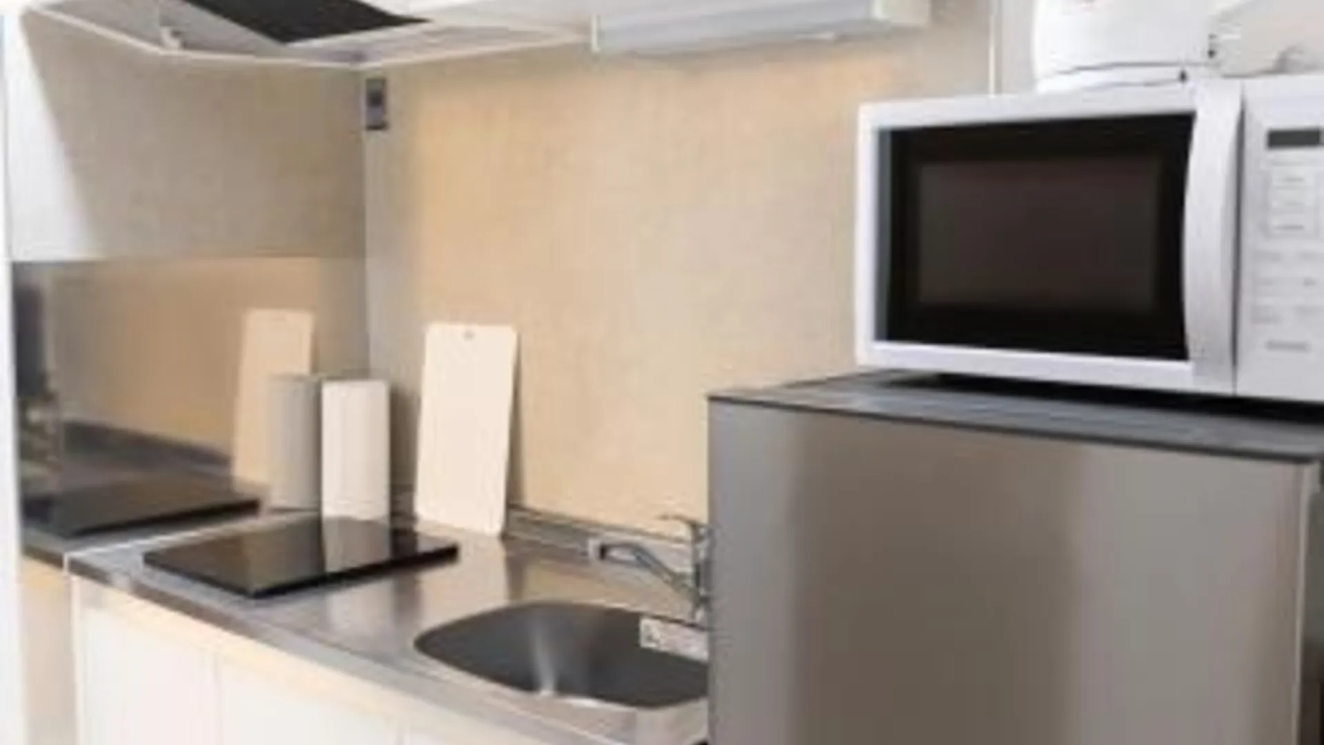 오사카 마리나 선라이즈 오사카 베이 벳칸 3성급 게스트하우스 수영장