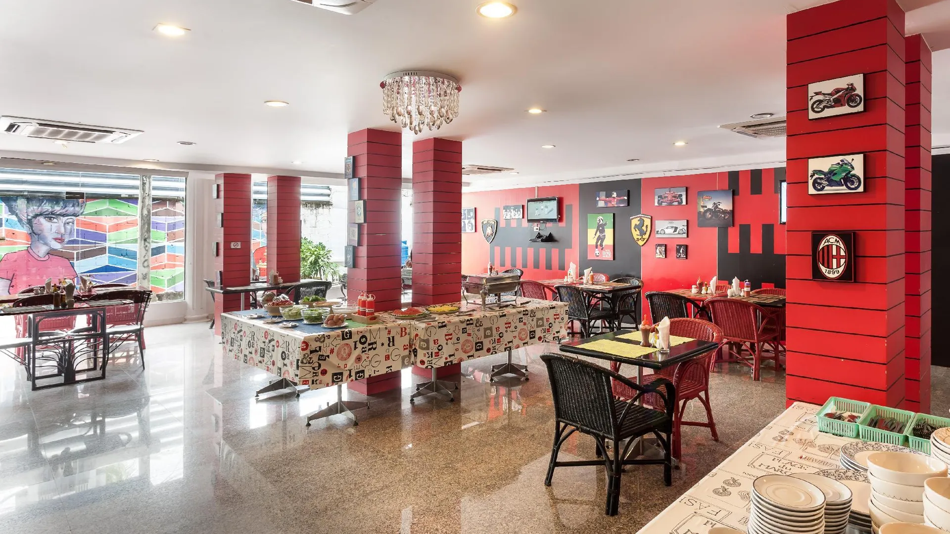 푸켓 아르모니 빠통 비치 호텔 3성급 호텔 스위트룸