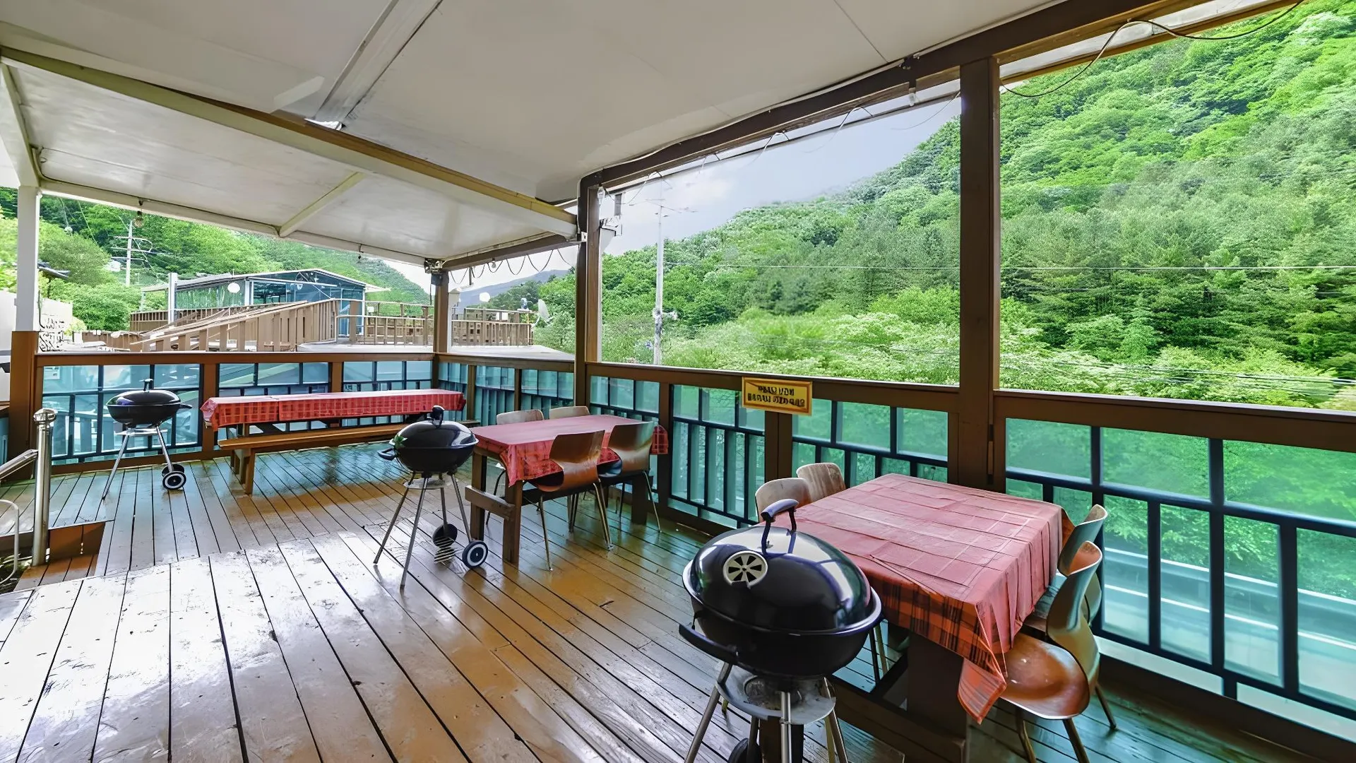 가평 산골이야기 펜션 2성급 게스트하우스 전망