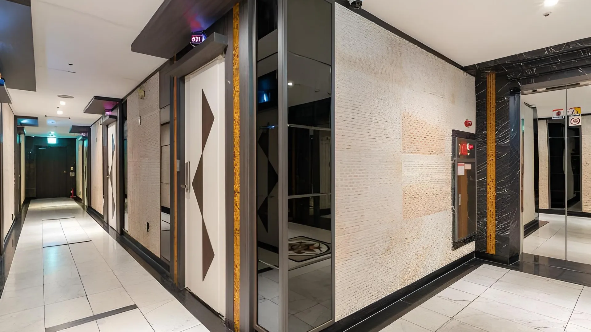 서울 동대문 시그니처 관광호텔 1성급 호텔 로비