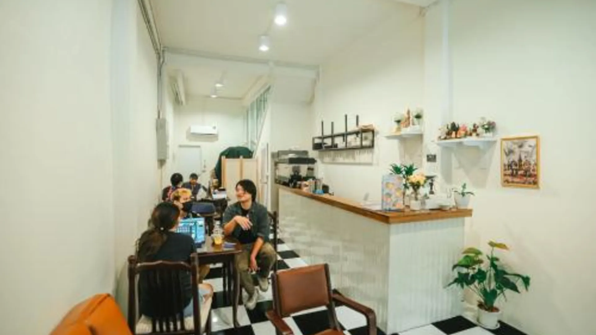 방콕 느와르 카페 앤 호스텔 5성급 호텔 수영장