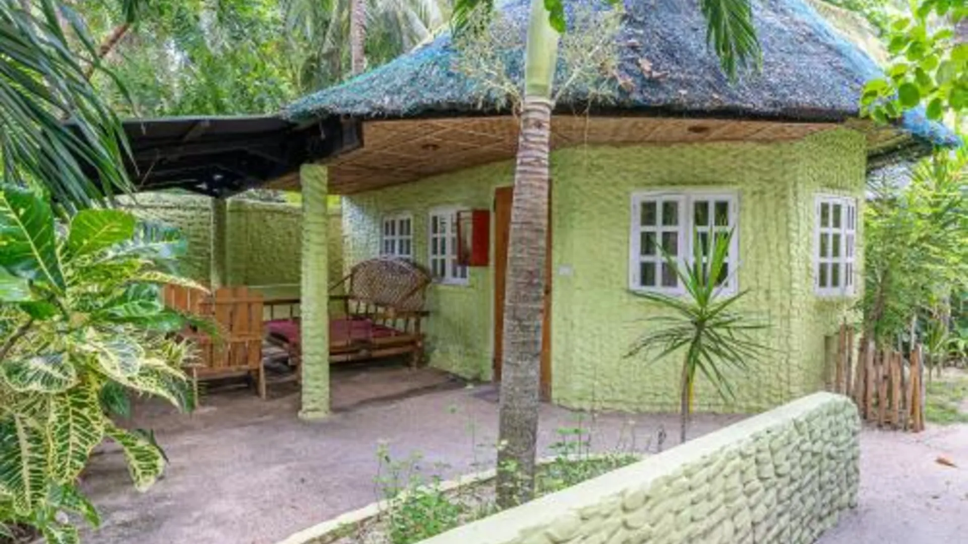 세부 빅토리 씨사이드 홈 파워드 바이 코코텔 3성급 호텔 레스토랑