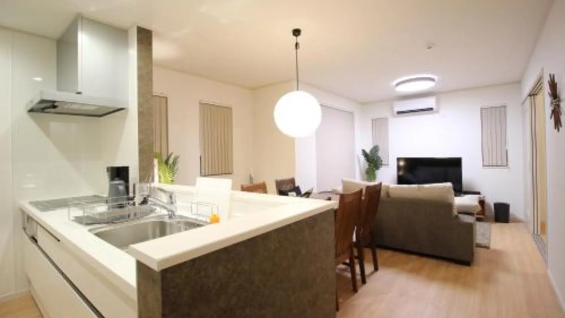 오키나와 본섬 호프 빌라 온나손 4성급 게스트하우스 객실