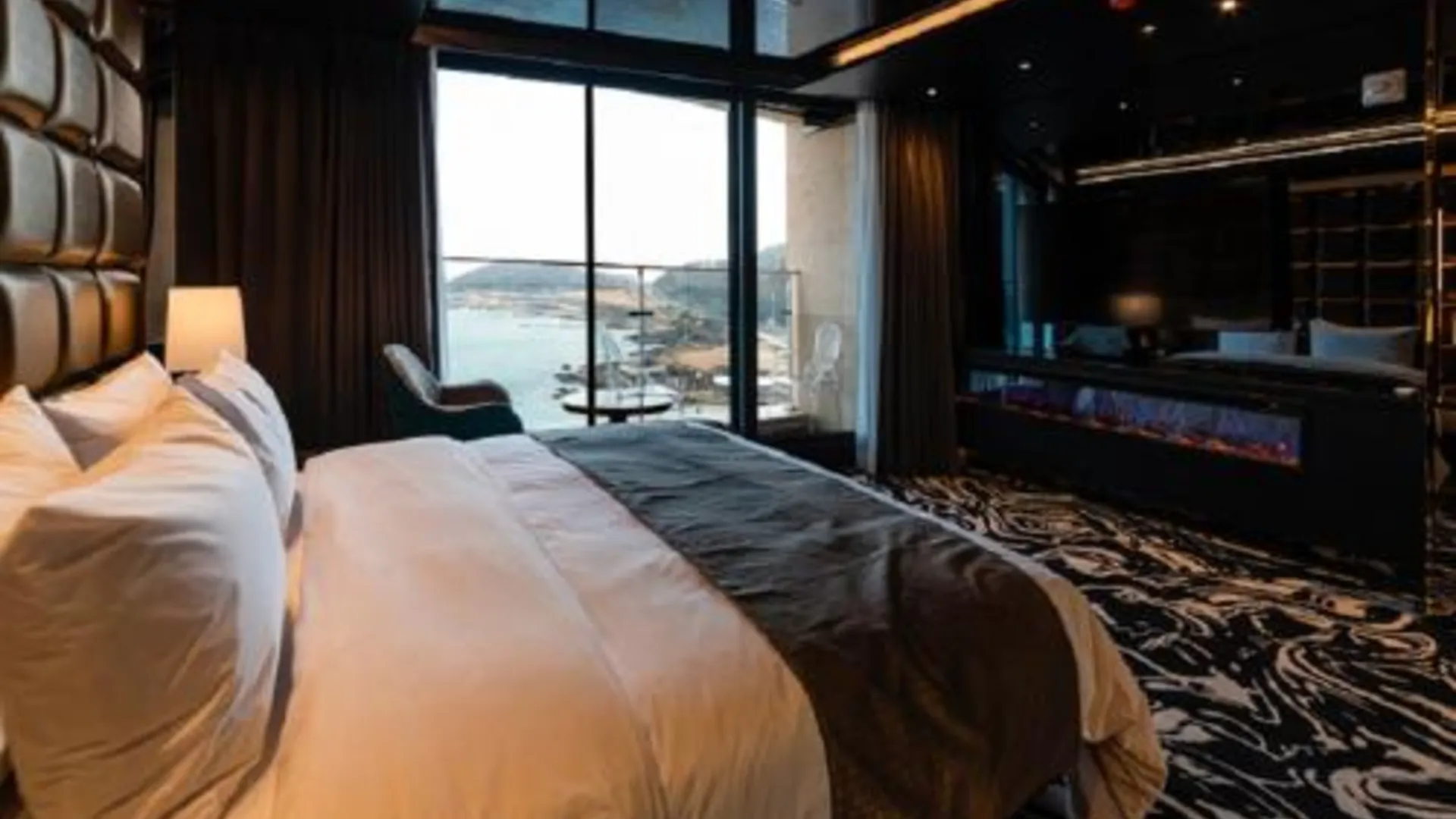 부산 베스트 루이스 해밀턴 호텔 오션 테라스 2성급 호텔 스위트룸