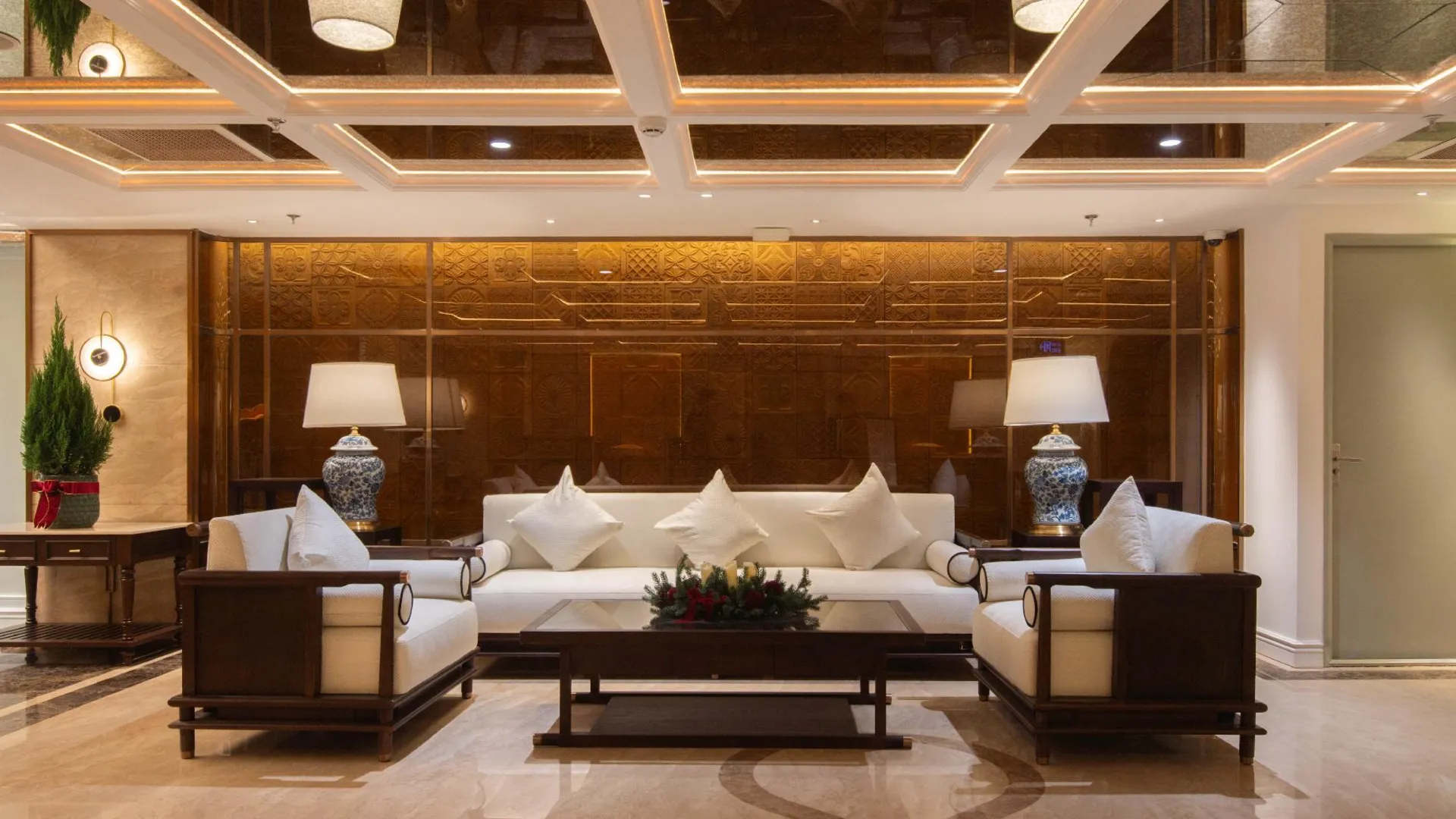 하노이 뤼 드 라무르 부티크 호텔 하노이 4성급 호텔 로비