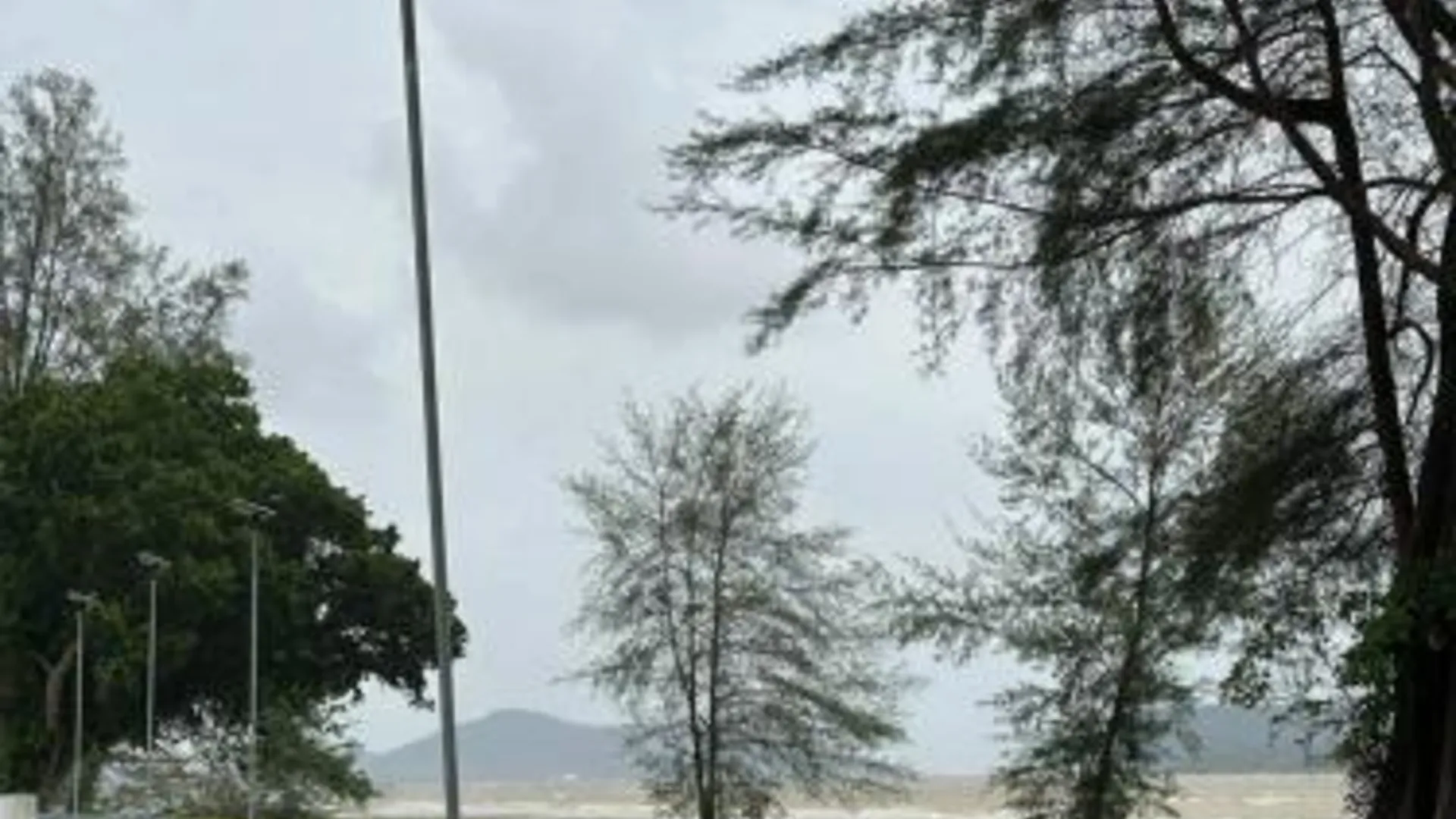 메르싱 반다르 머싱의  (620m², 침실 1개, 프라이빗 욕실 1개) 호텔 외관