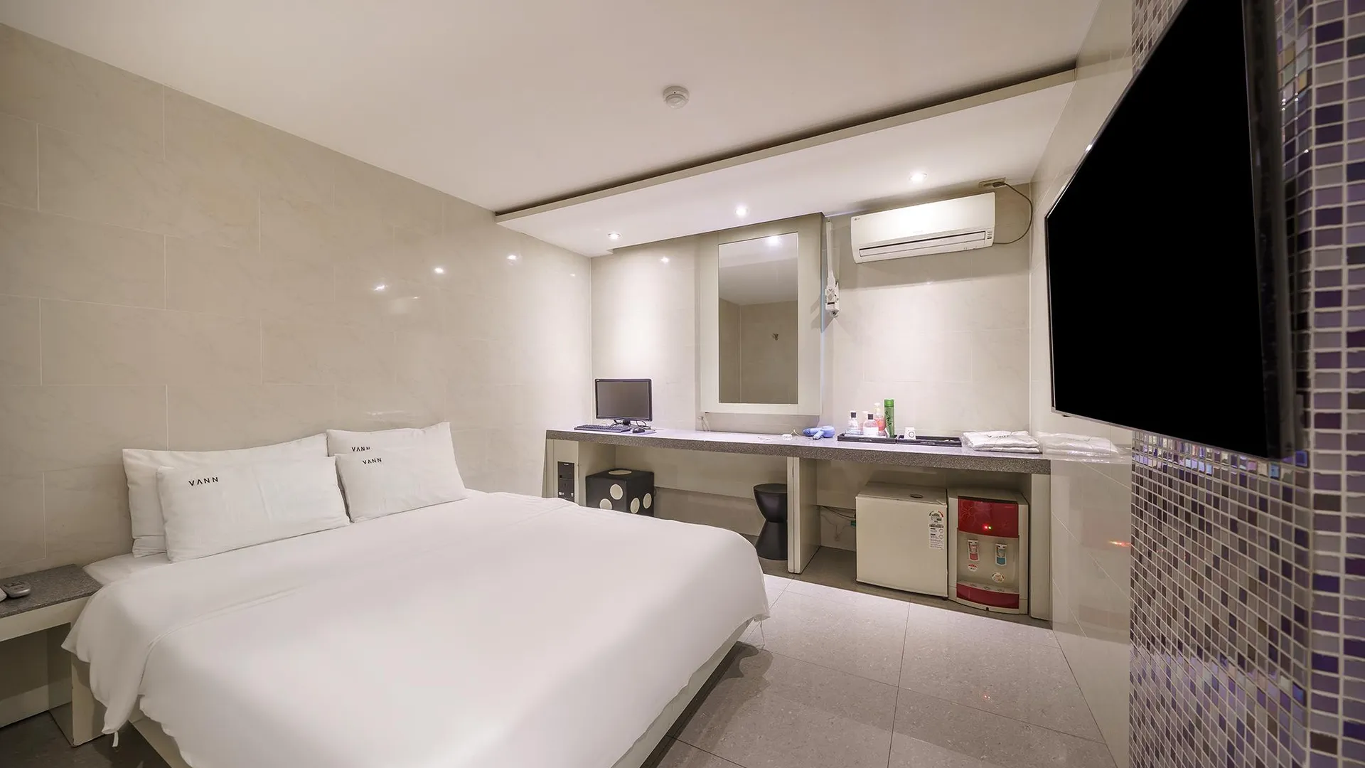 서울 신천 반 1성급 호텔 객실