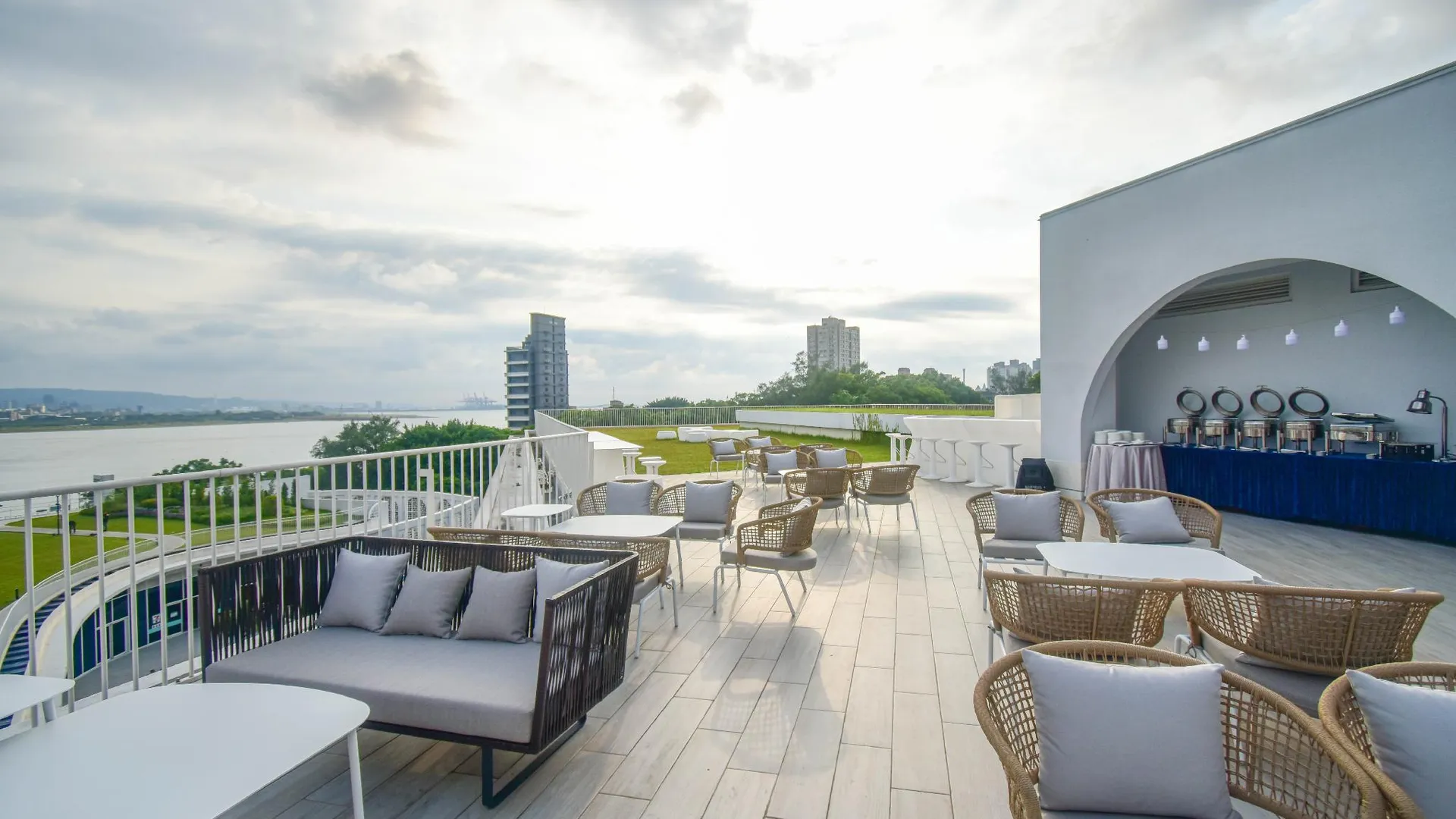 타이베이 Golden Tulip FAB Hotel New Taipei 4성급 호텔 레스토랑