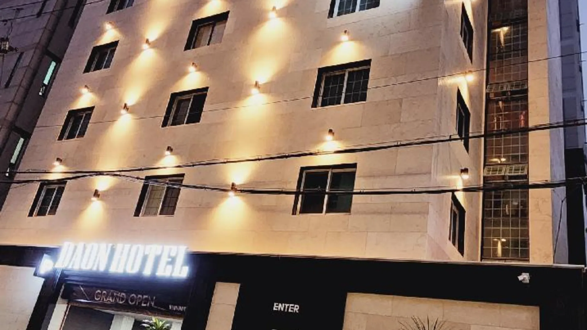 김해 DAON HOTEL 다온호텔 김해 : 가성비 좋은 깨끗한 비지니스 호텔 5성급 호텔 객실