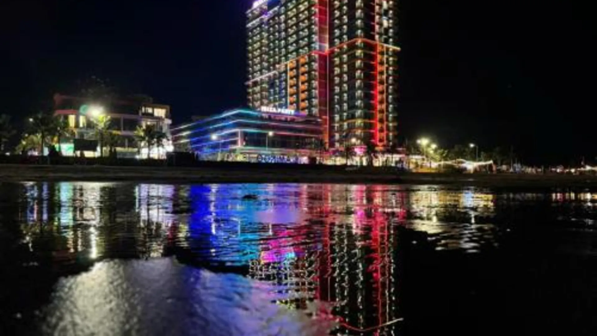 탄호아 / 삼손 비치 The Warmly Home 4성급 싱글룸 로비