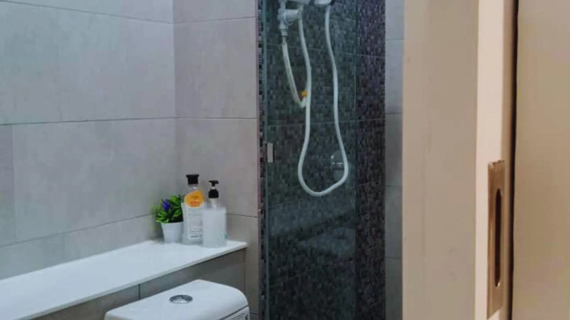 코타키나발루 탄중 아루의 아파트먼트 (409m², 침실 1개, 프라이빗 욕실 1개) 4성급 게스트하우스 스위트룸