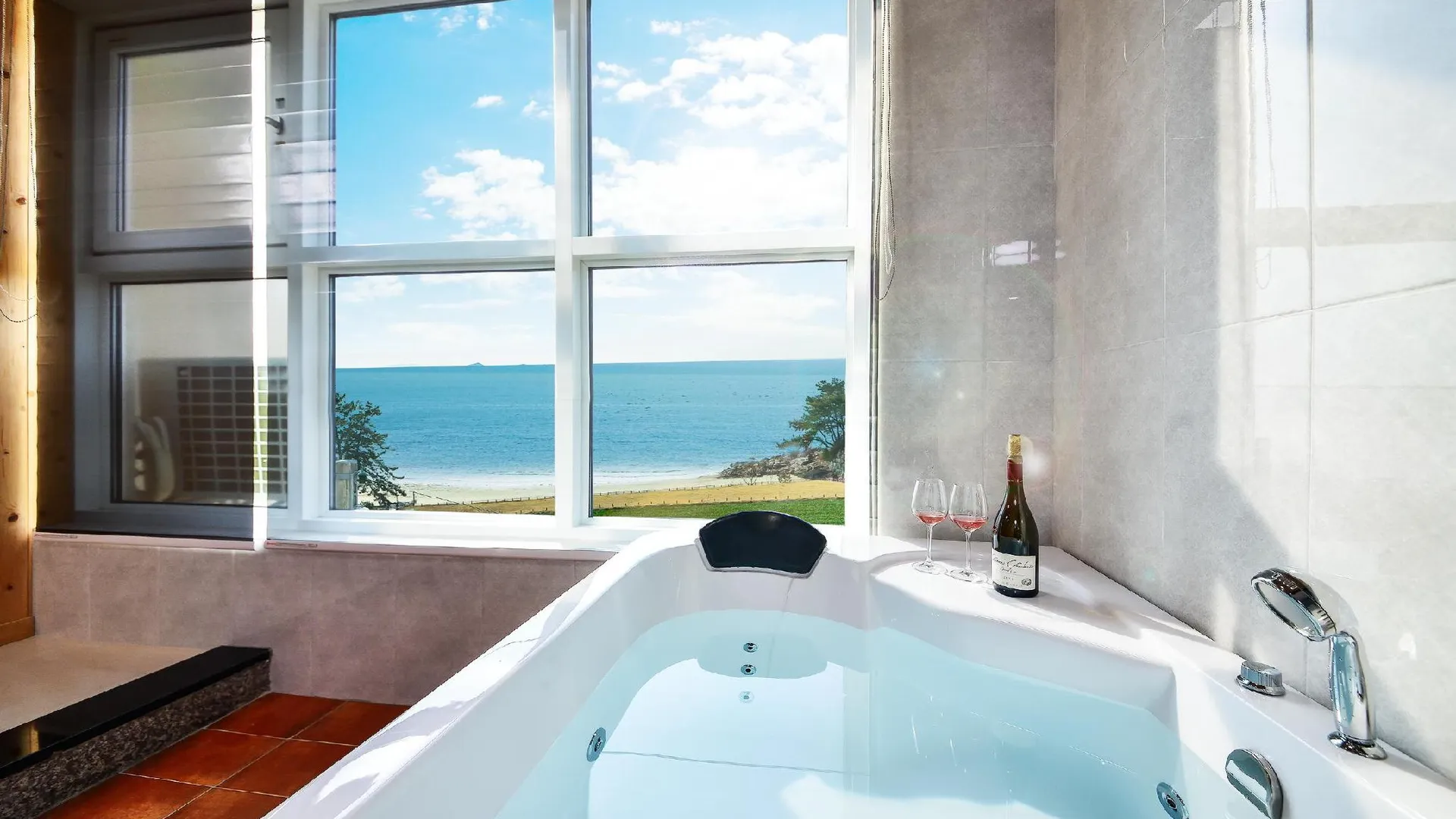 부안 부안 변산반도 토미앤스파 펜션 4성급 게스트하우스 객실