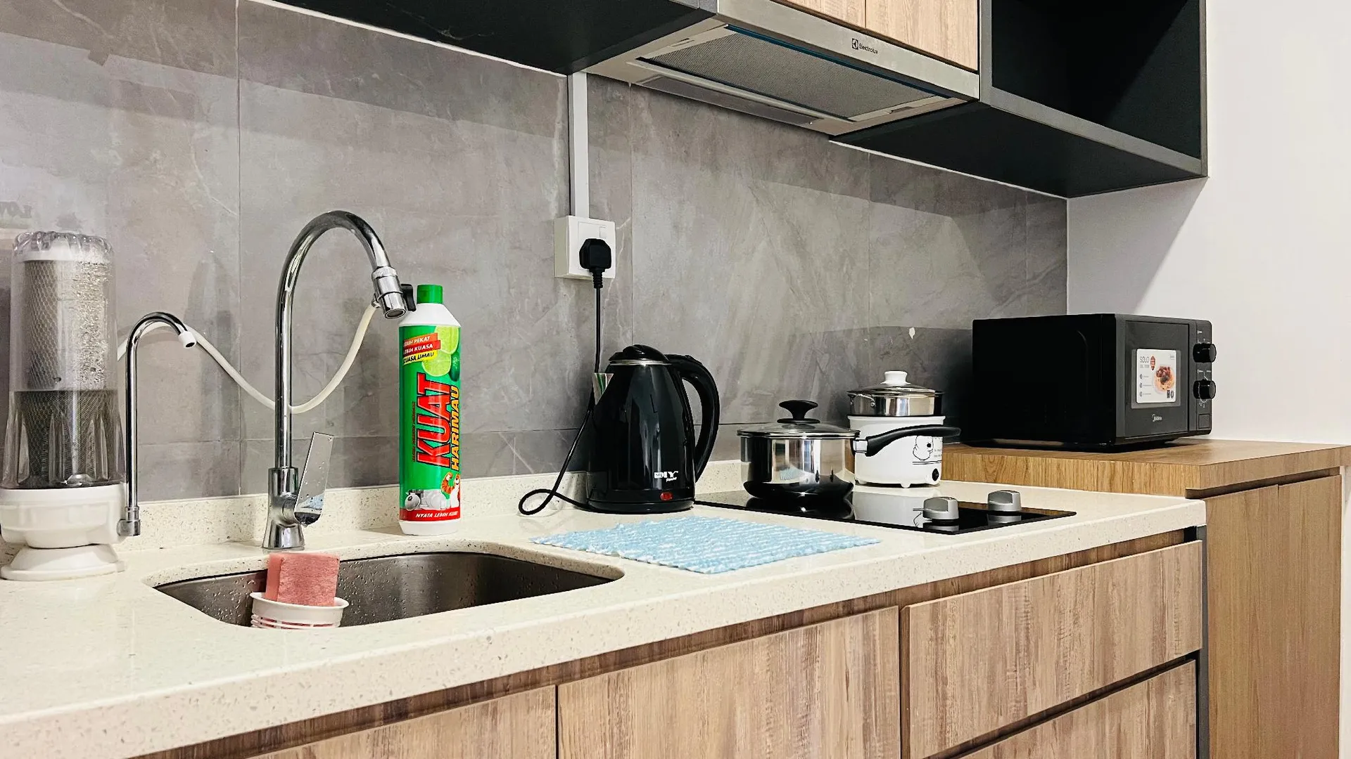 말라카 멜라카 라야의 아파트먼트 (42m², 침실 1개, 프라이빗 욕실 1개) 2성급 싱글룸 레스토랑