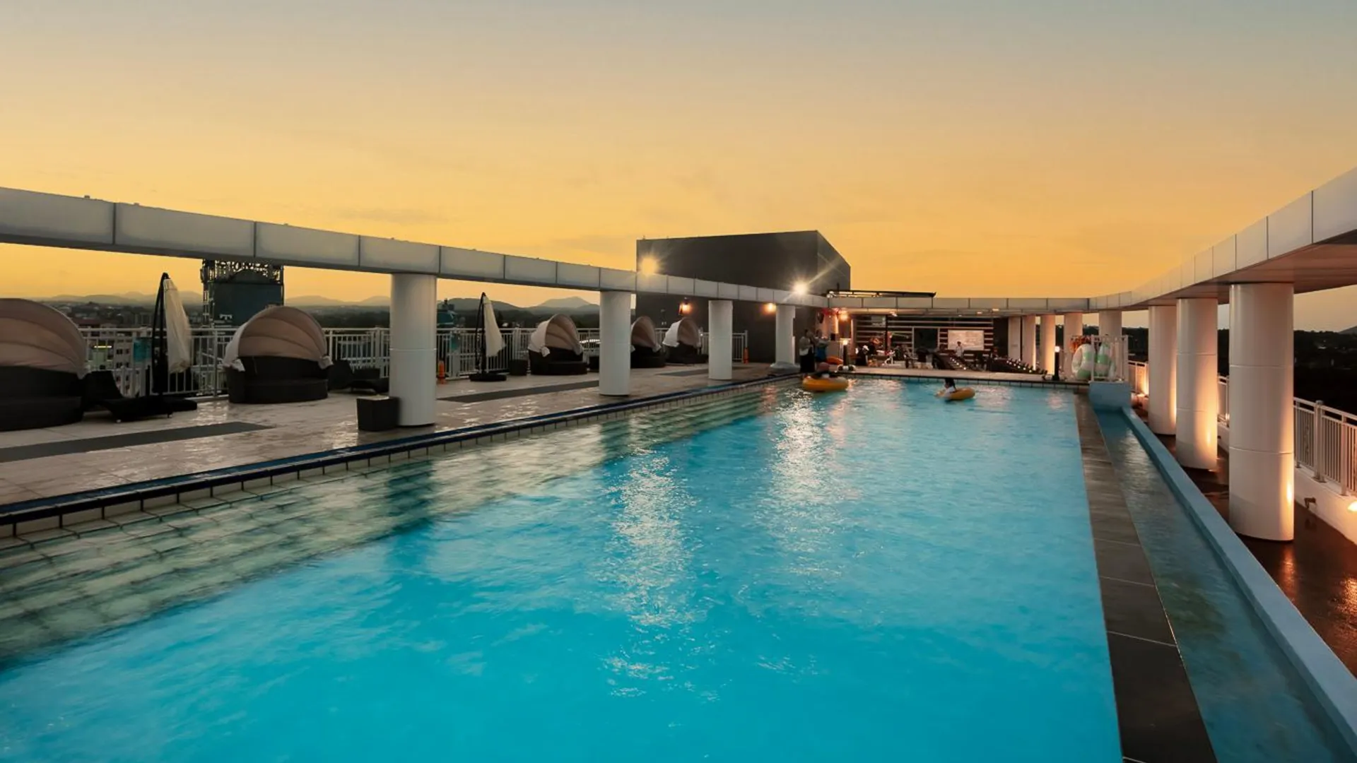 제주 더 베스트 제주 성산 4성급 호텔 스위트룸