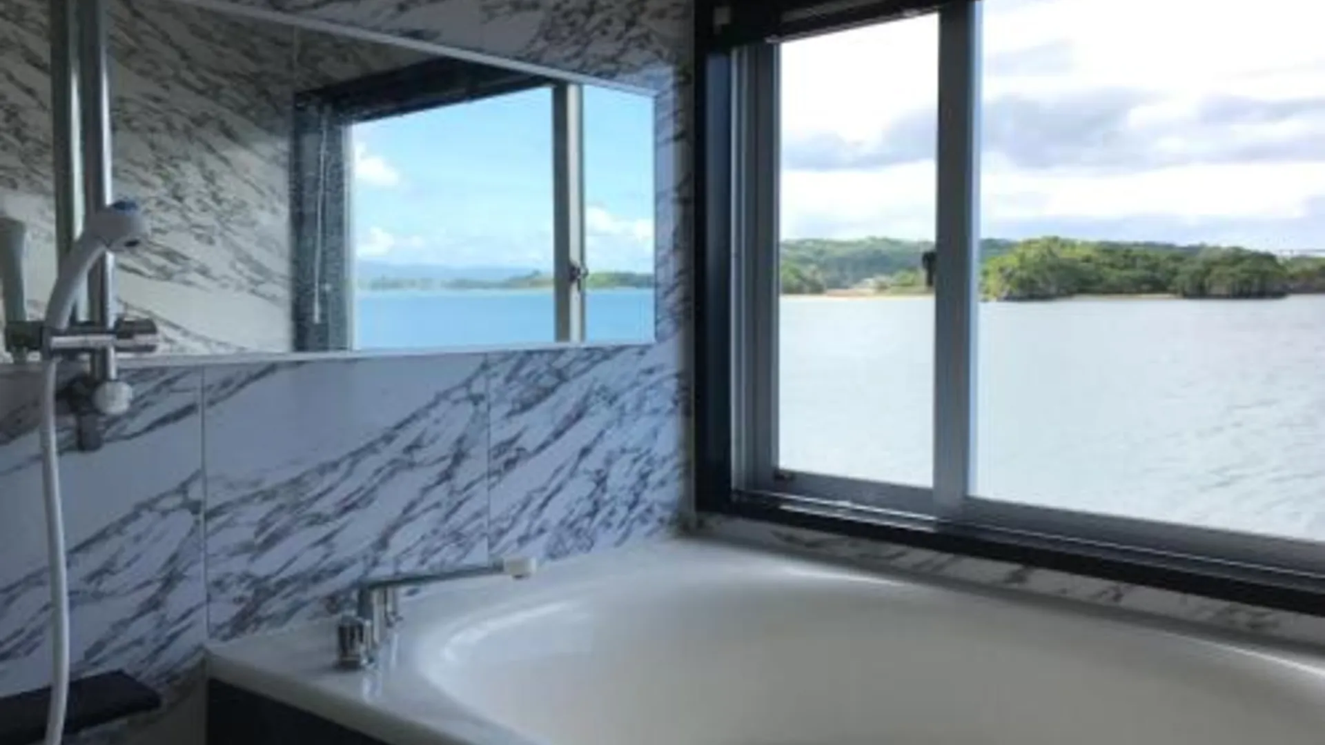 오키나와 본섬 Nel Beach 3성급 호텔 수영장