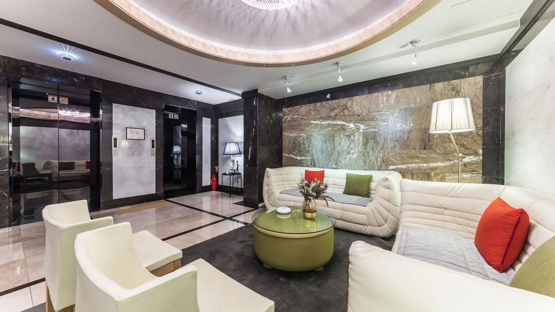 수원 수원 인계동 오르세 호텔 호텔 로비