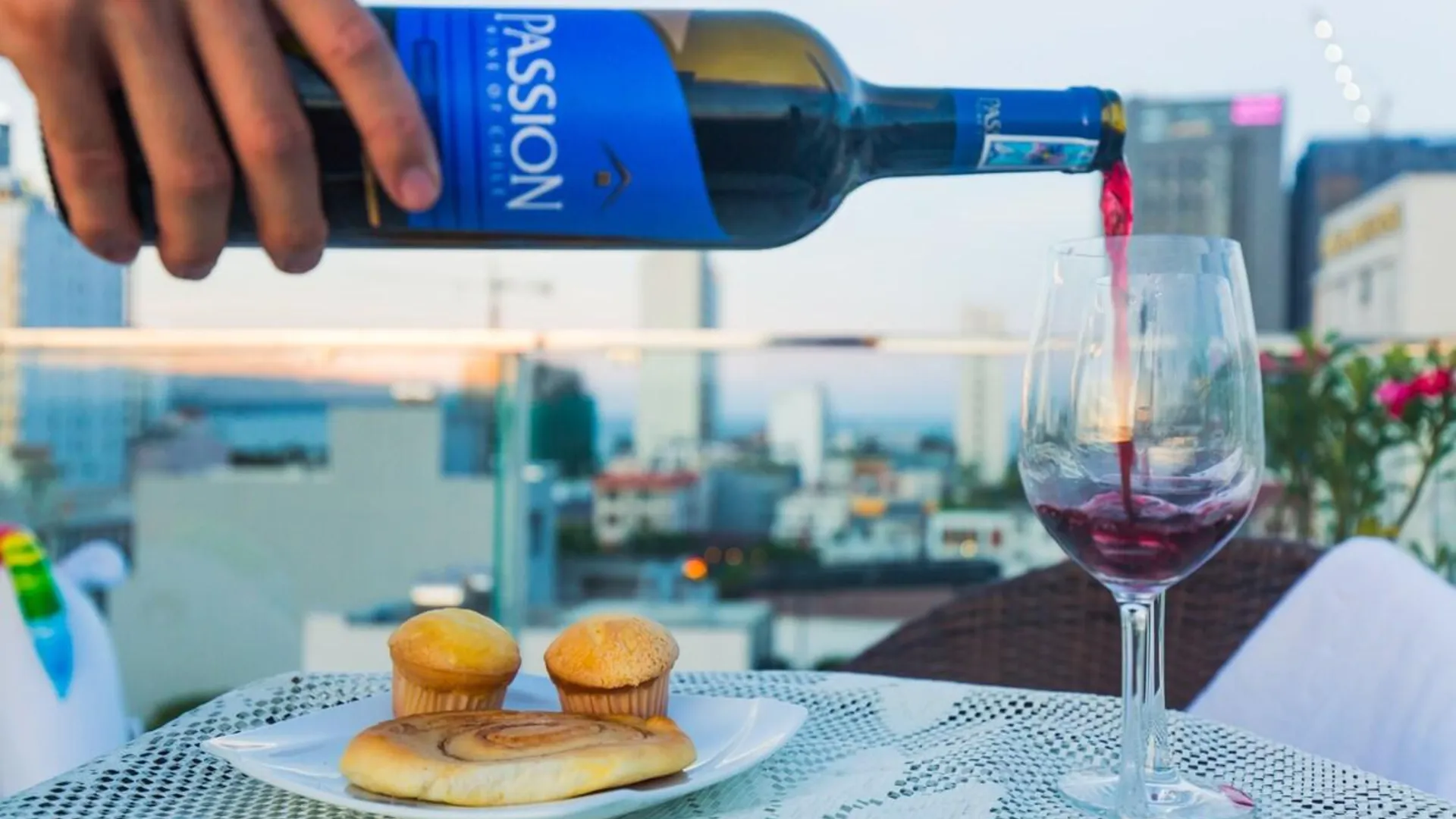 다낭 POOL Seaview 4B - Blue Sea Apartment - Near Beach 4성급 게스트하우스 전망