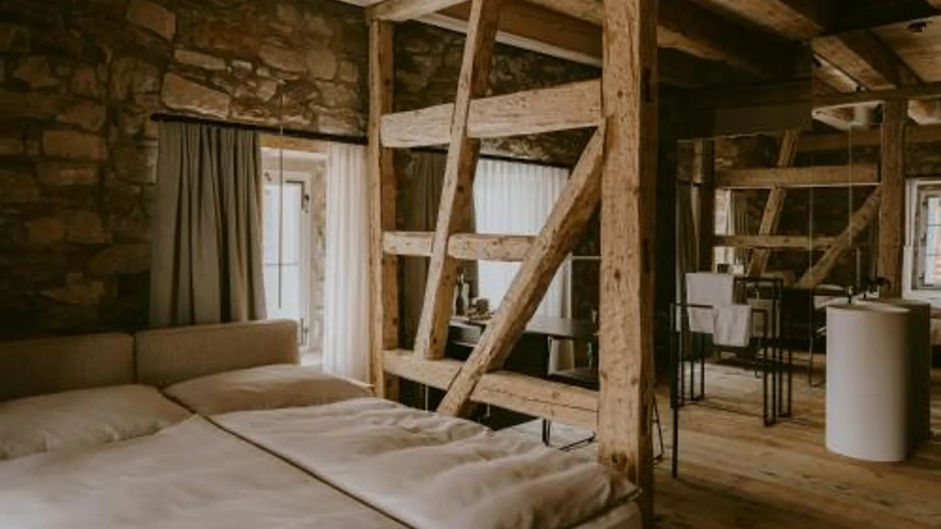 가이징겐 1280 Krone 호텔 객실