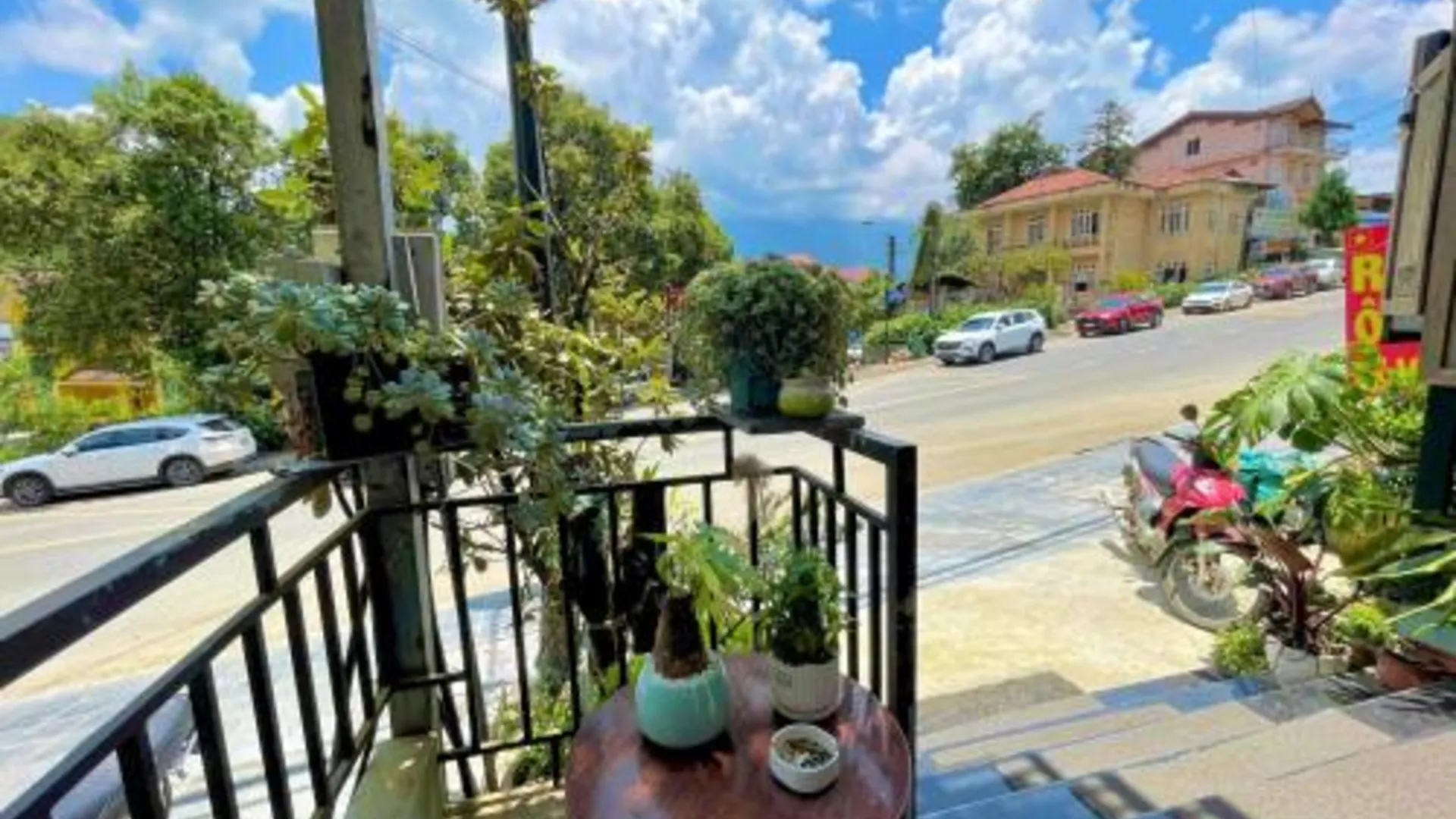 사파 플라코 호스텔 - 트레킹, 투어, 버스 티켓 2성급 호텔 수영장