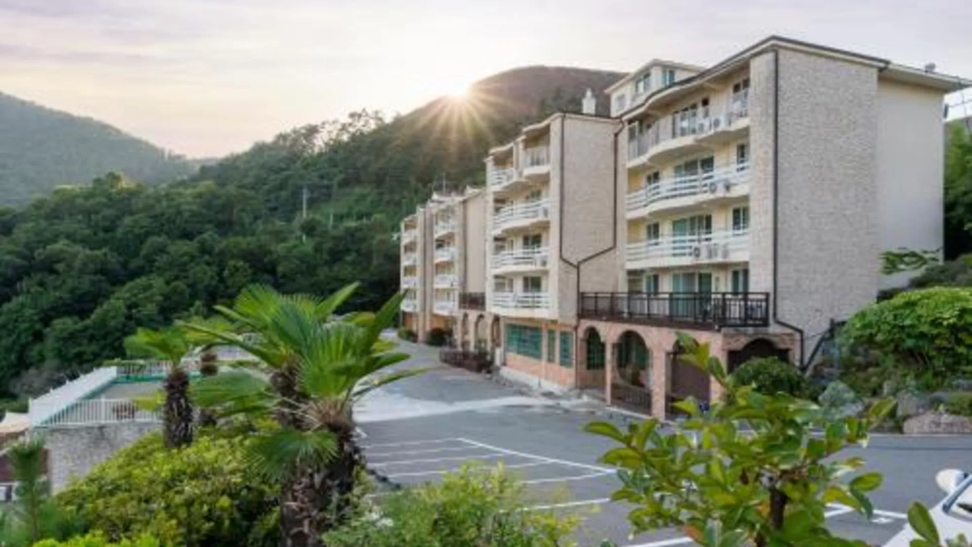 거제 홈포레스트 리조트 거제 4성급 호텔 스위트룸