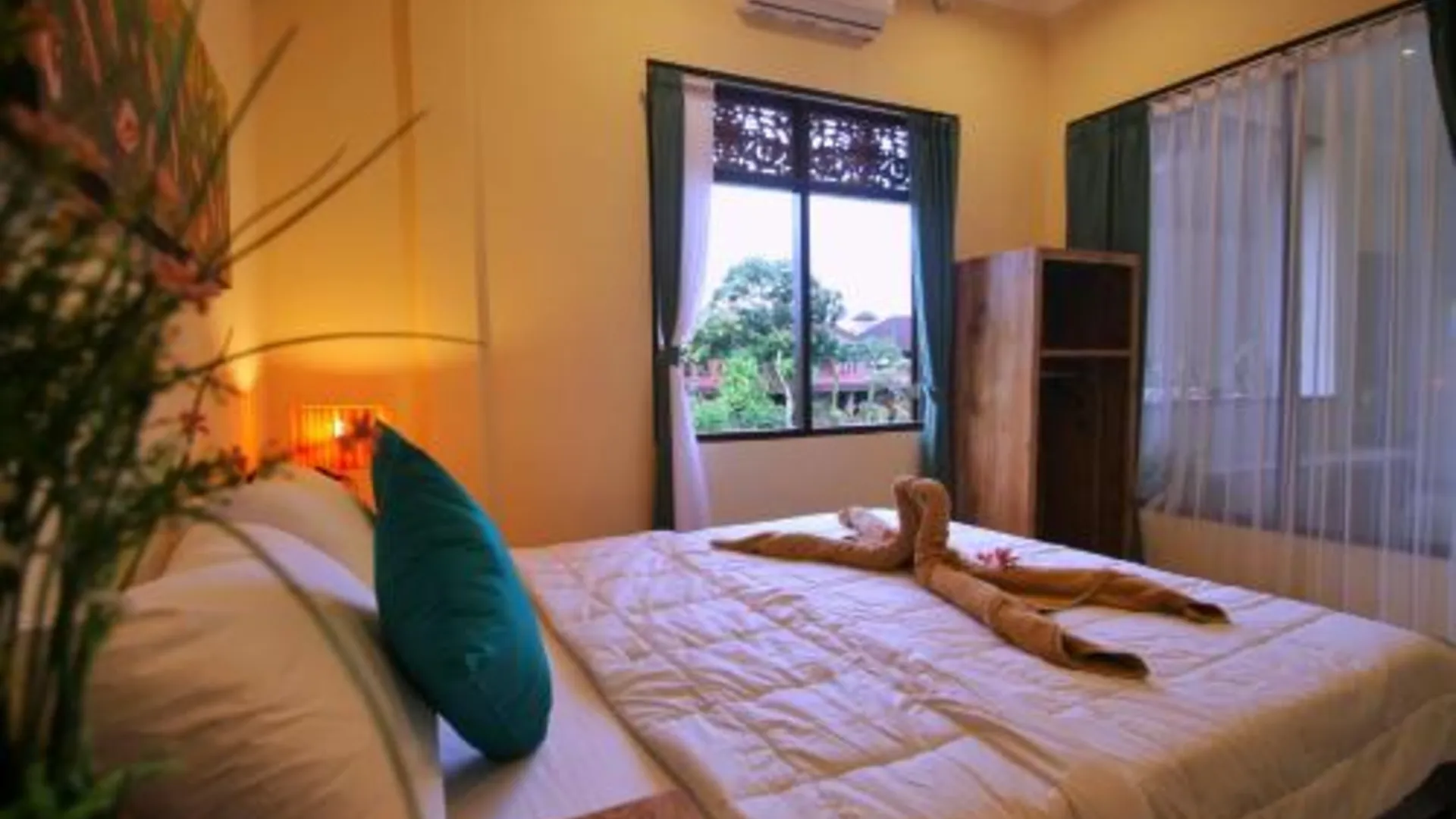 발리 Pondok Muwa Guest House 2성급 호텔 스위트룸